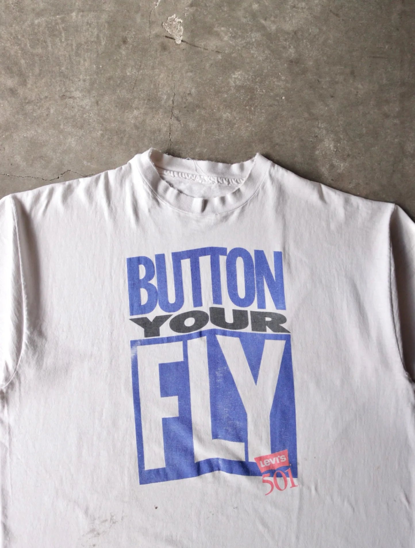 1990S BUTTON YOUR FLY TEE