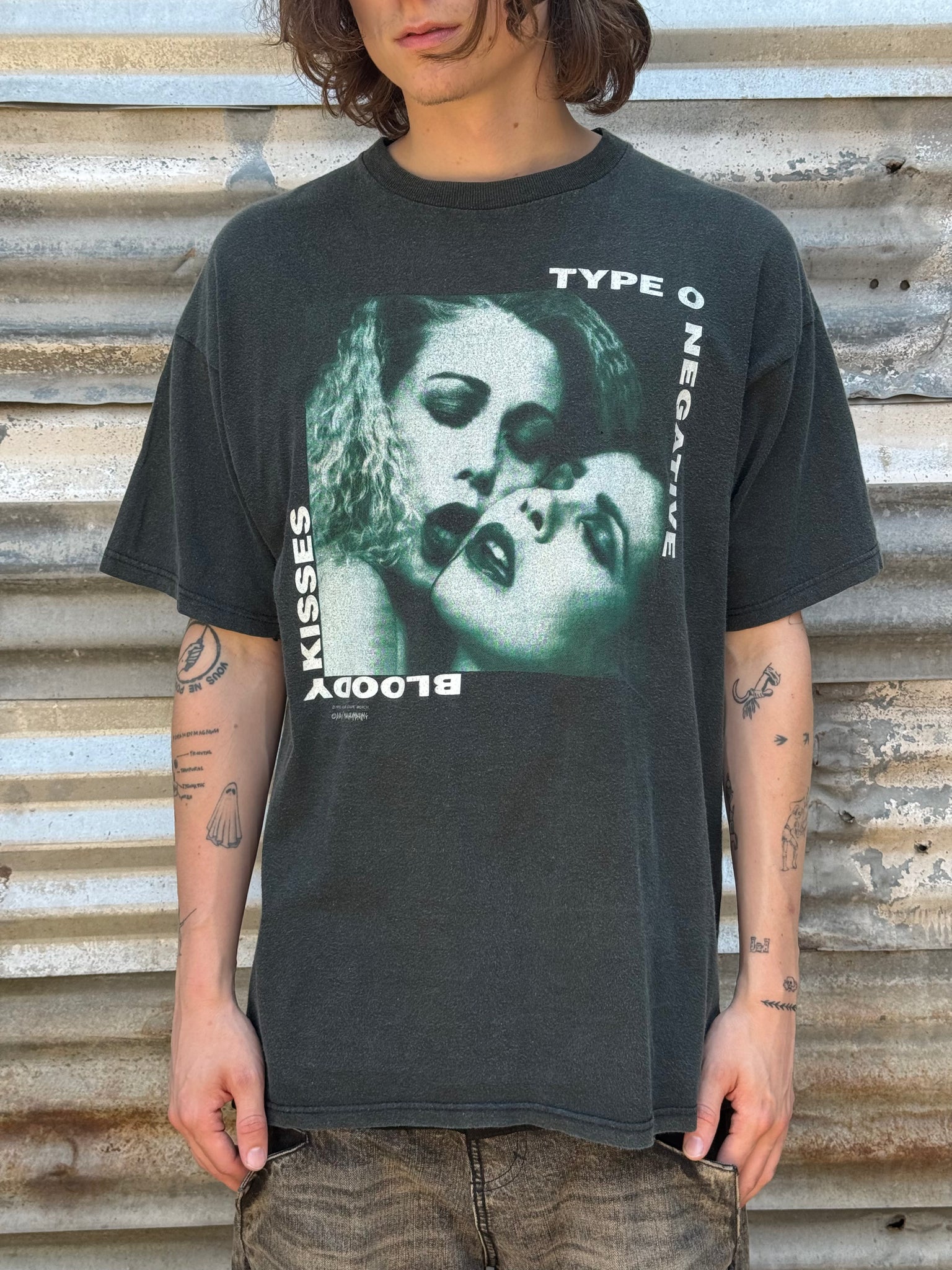 1990S TYPE O NEGATIVE 'BLOODY KISSES' DARK GREEN BAND TEE