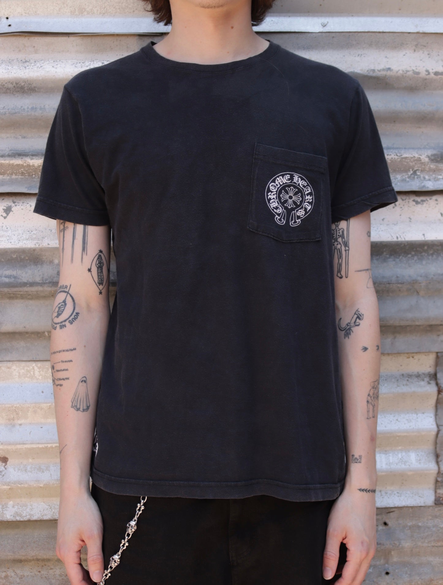 2000S FADED CHROME HEARTS LA TEE