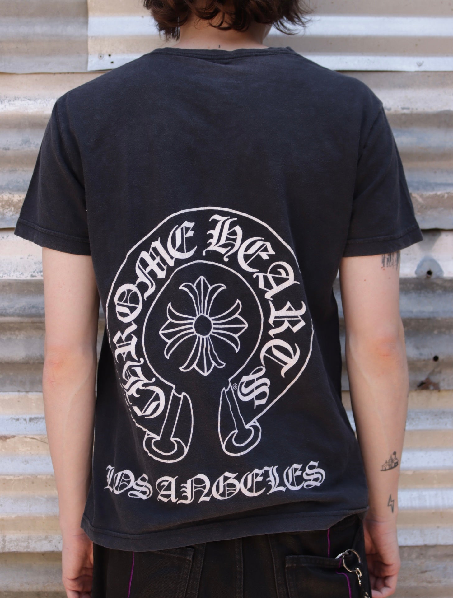 2000S FADED CHROME HEARTS LA TEE