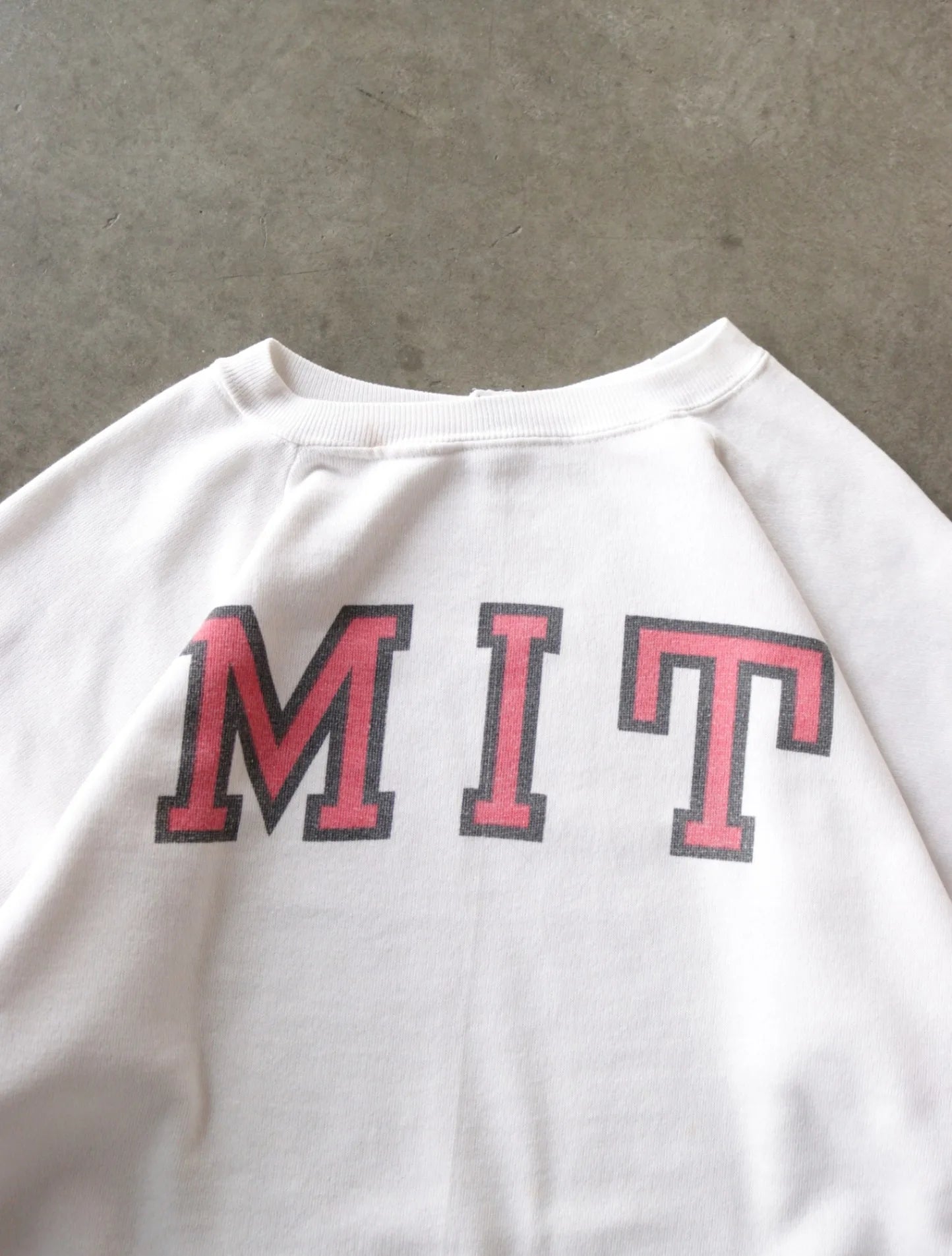 1980S MIT SWEATSHIRT