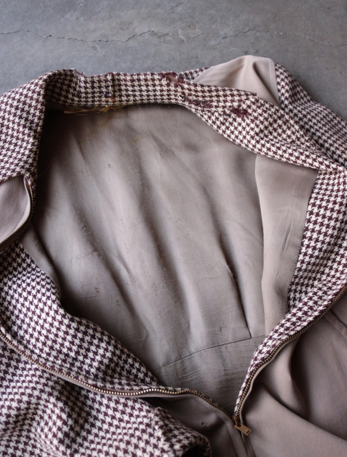 1940S HOUNDSTOOTH GABARDINE JACKET – TWO FOLD