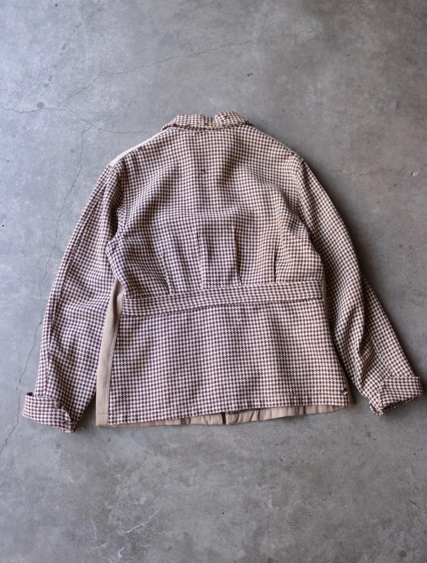 1940S HOUNDSTOOTH GABARDINE JACKET – TWO FOLD