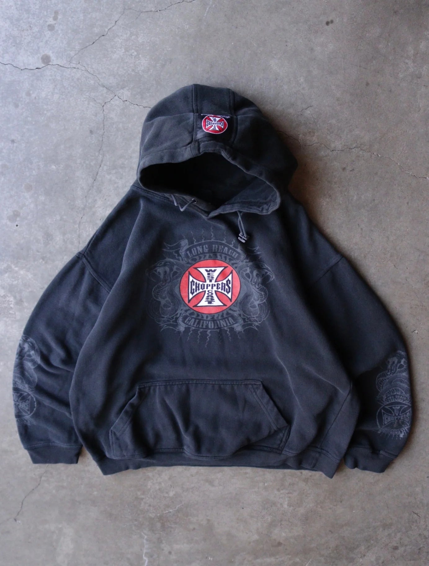 Sweatshirts – TWO FOLD