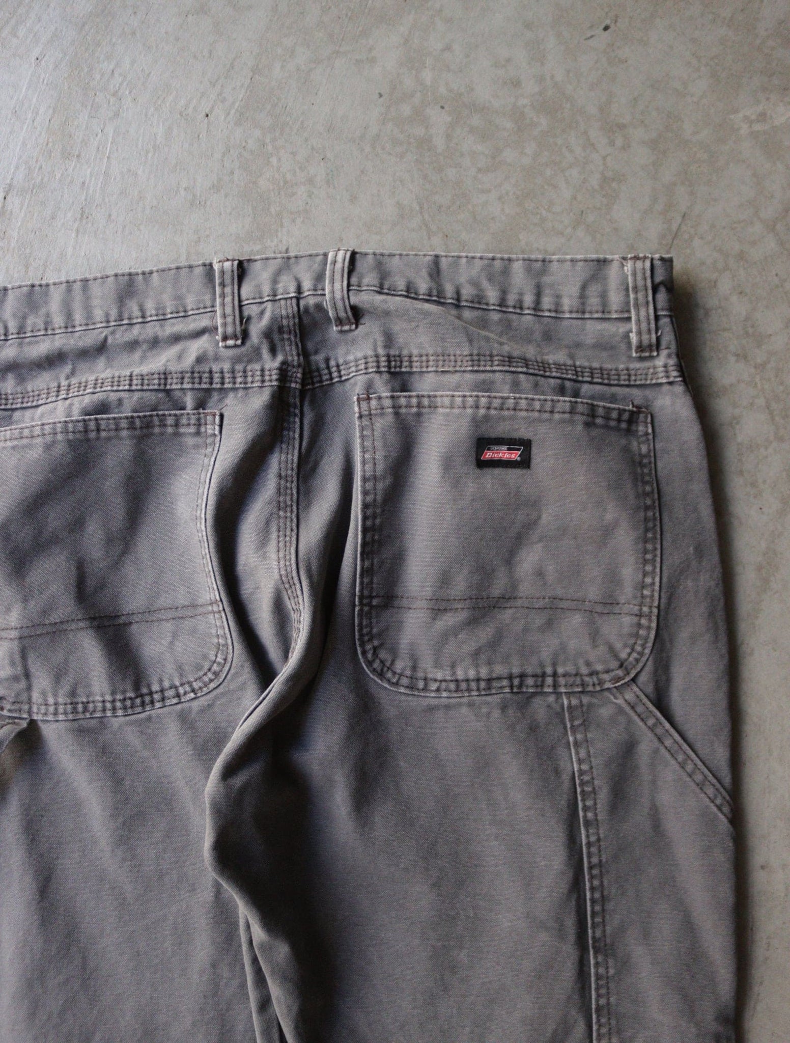 DICKIES FADED STAINED CARPENTER PANTS