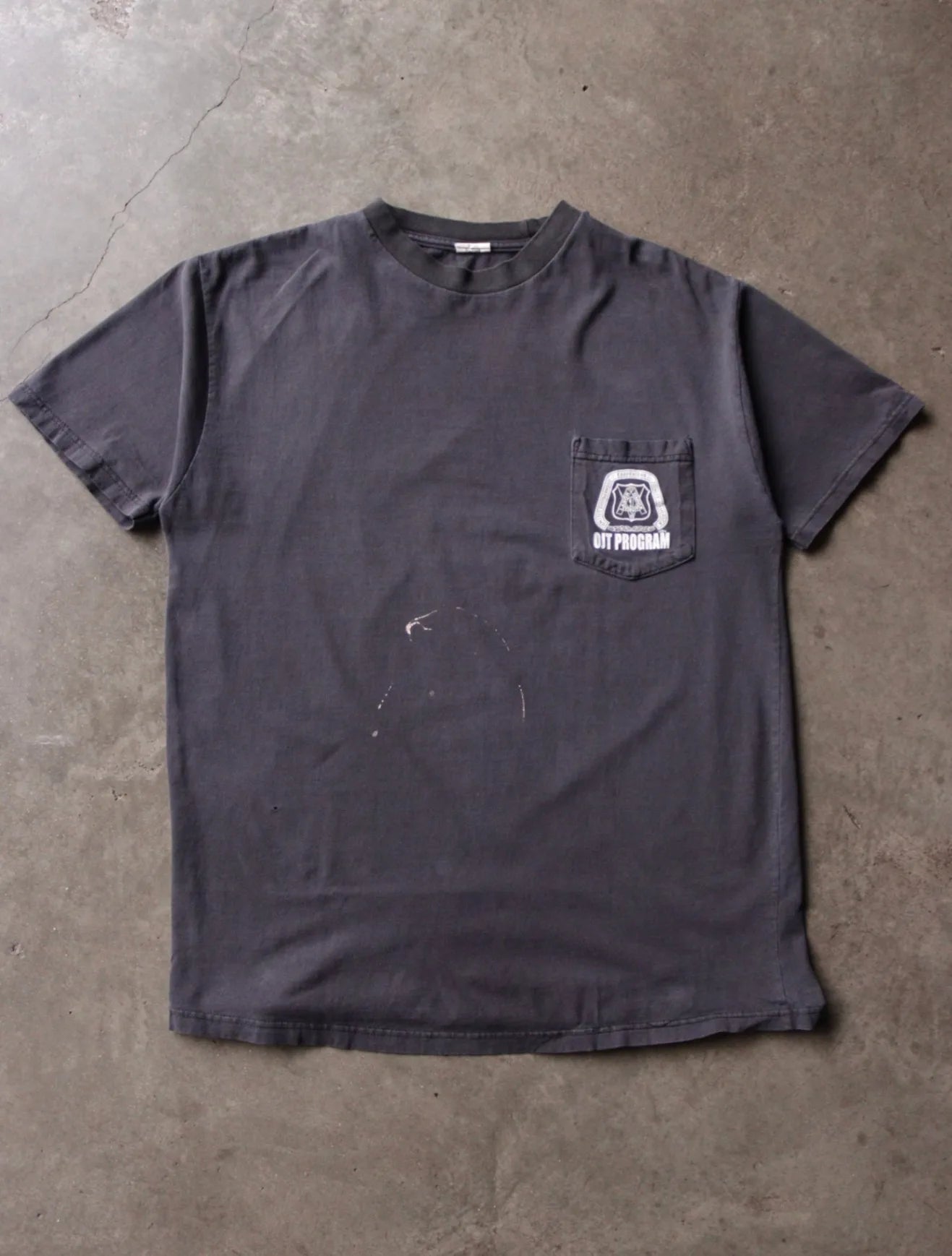 2000S CARPENTERS TEE