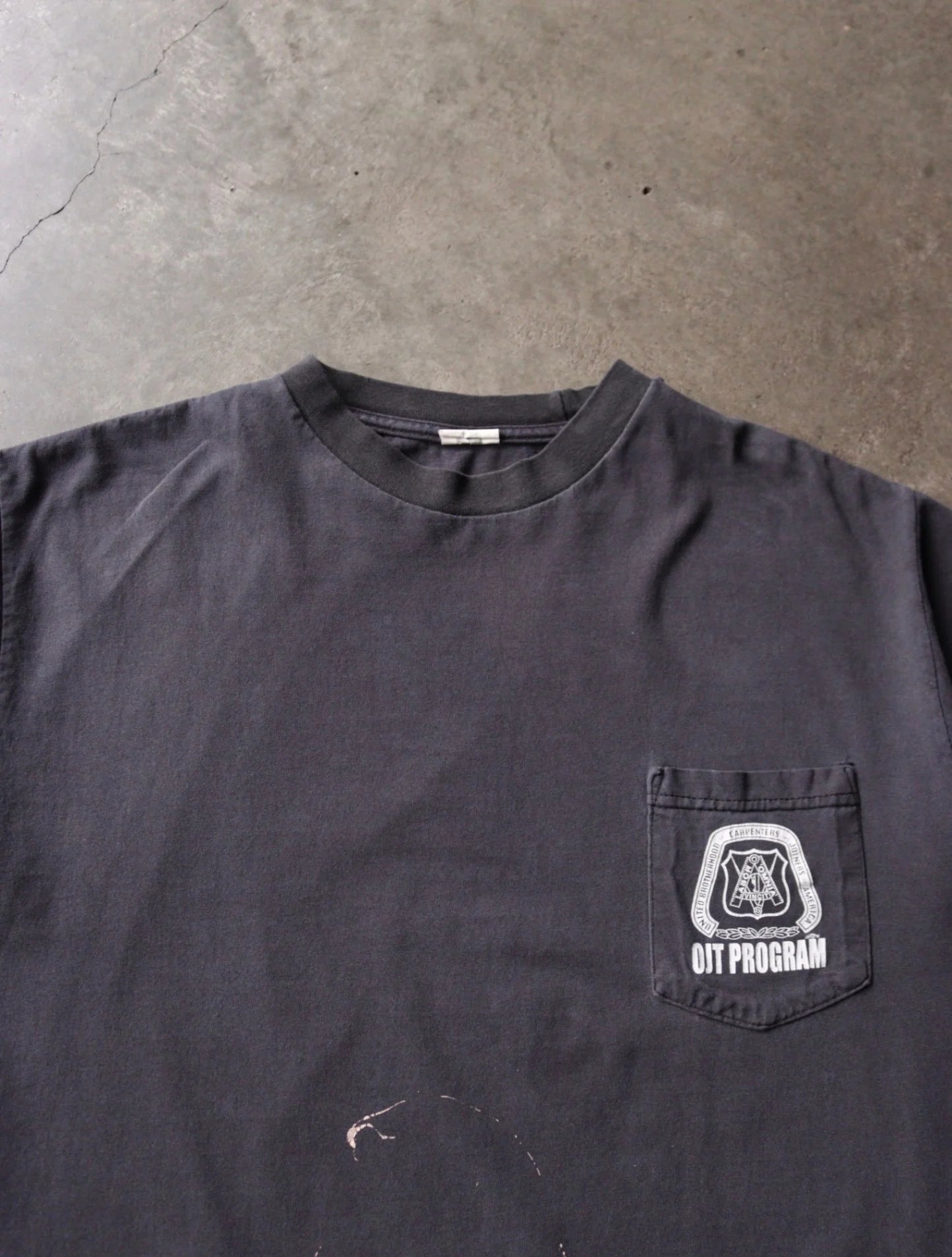 2000S CARPENTERS TEE