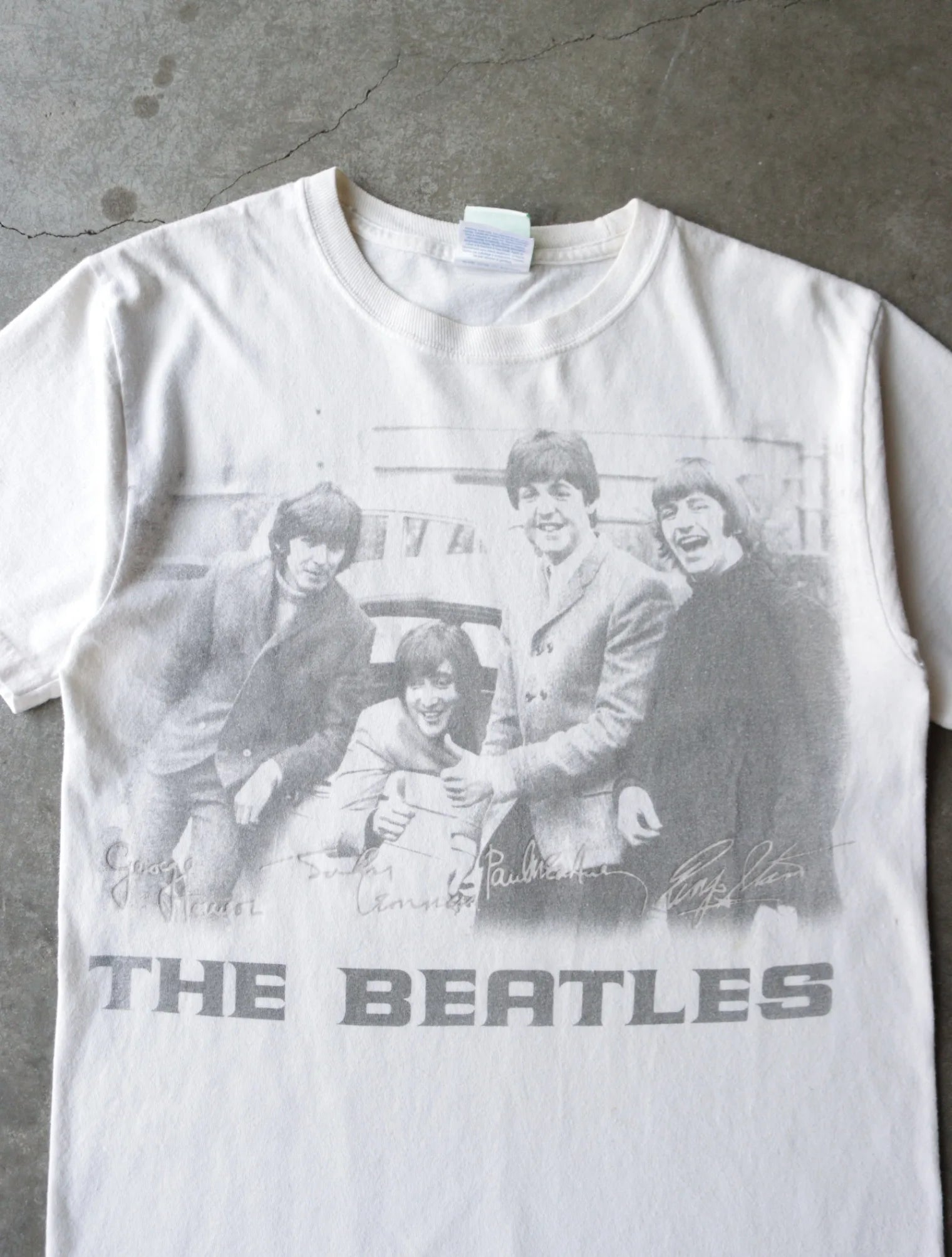 2000S THE BEETLES BAND TEE