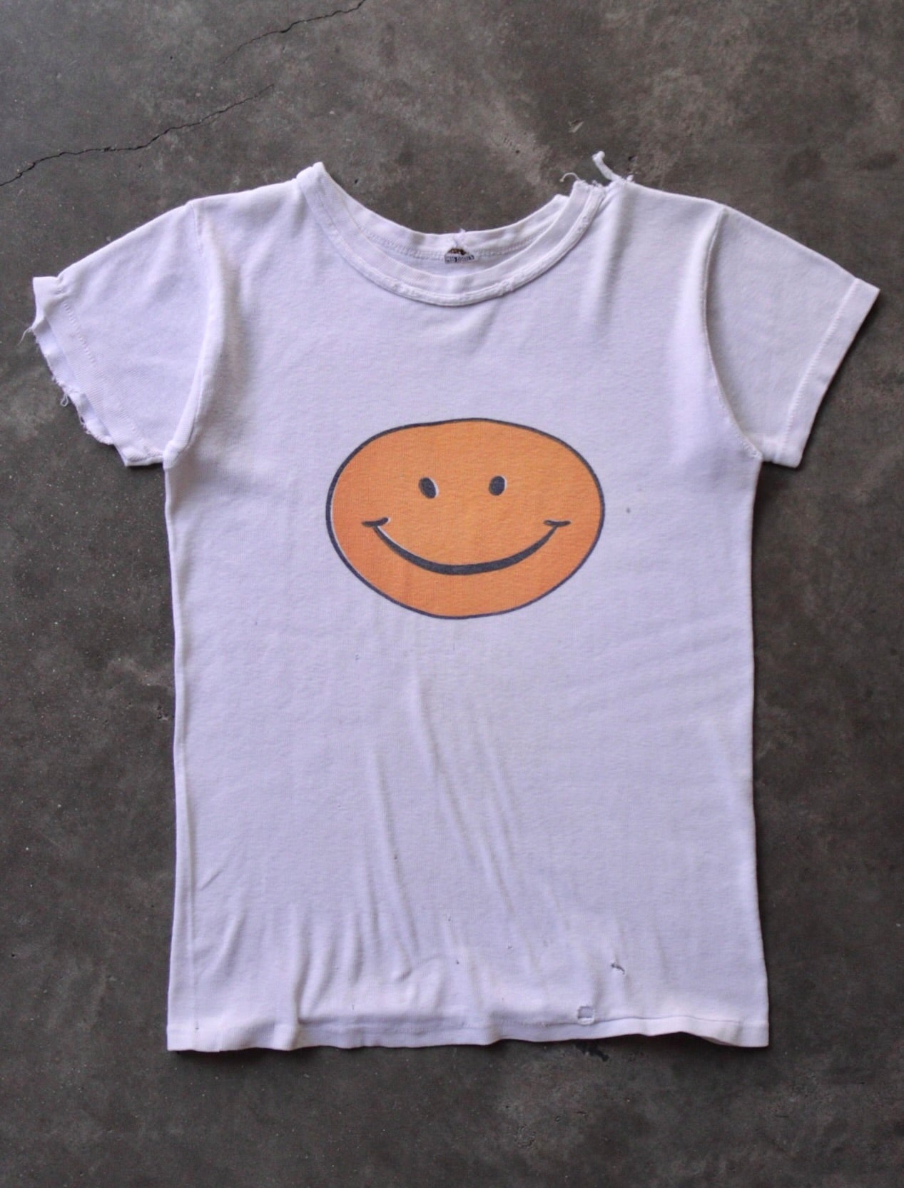 1960S HARVEY BALL DISTRESSED SMILEY TEE