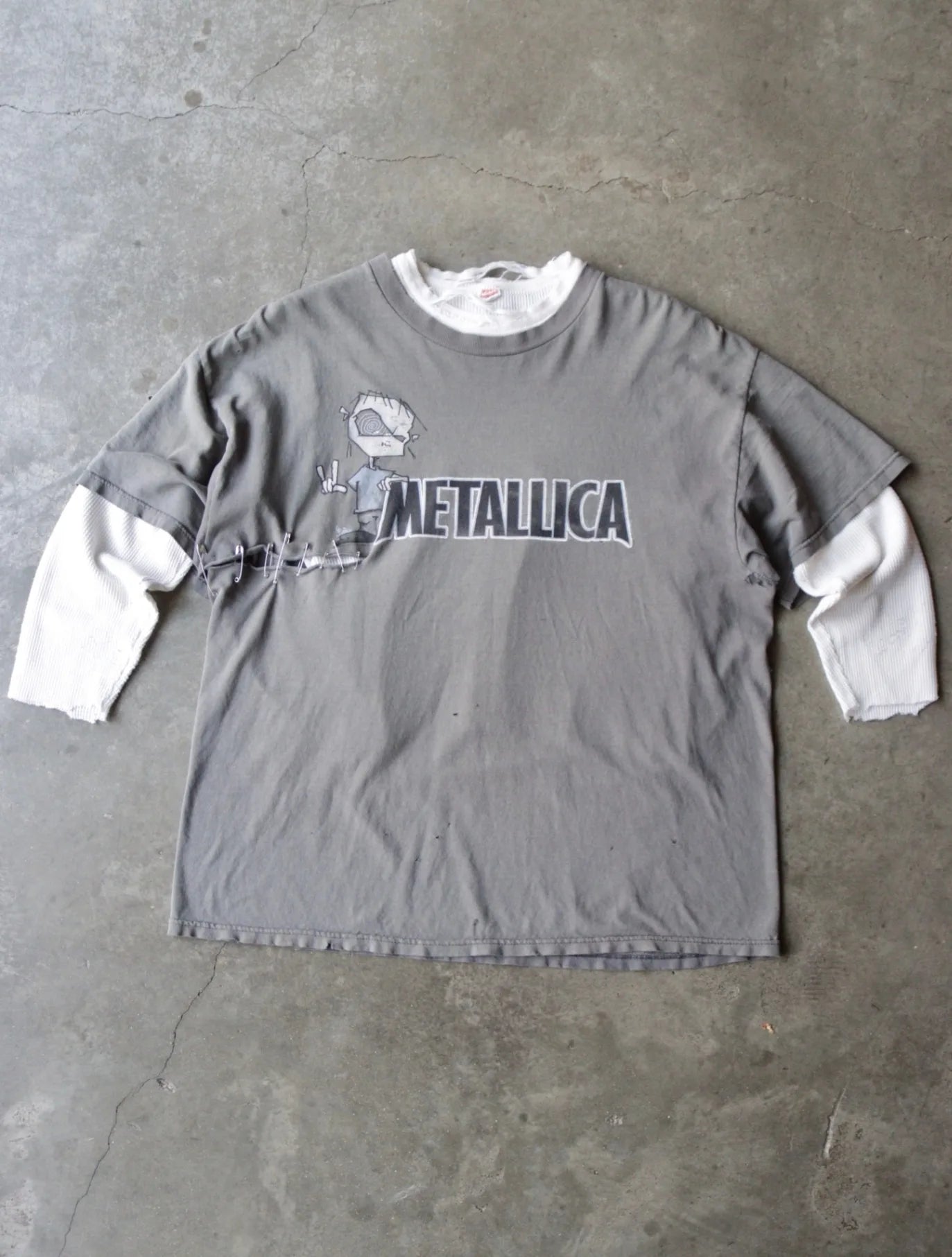 2000S THRASHED METALLICA BAND TEE