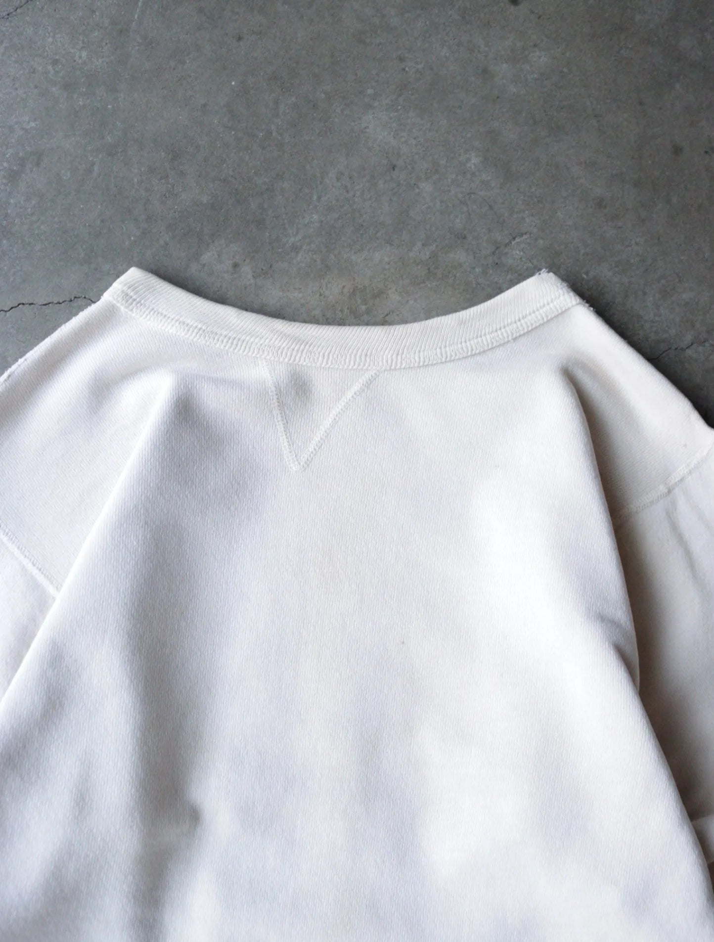 1950S SINGLE V SWEATSHIRT