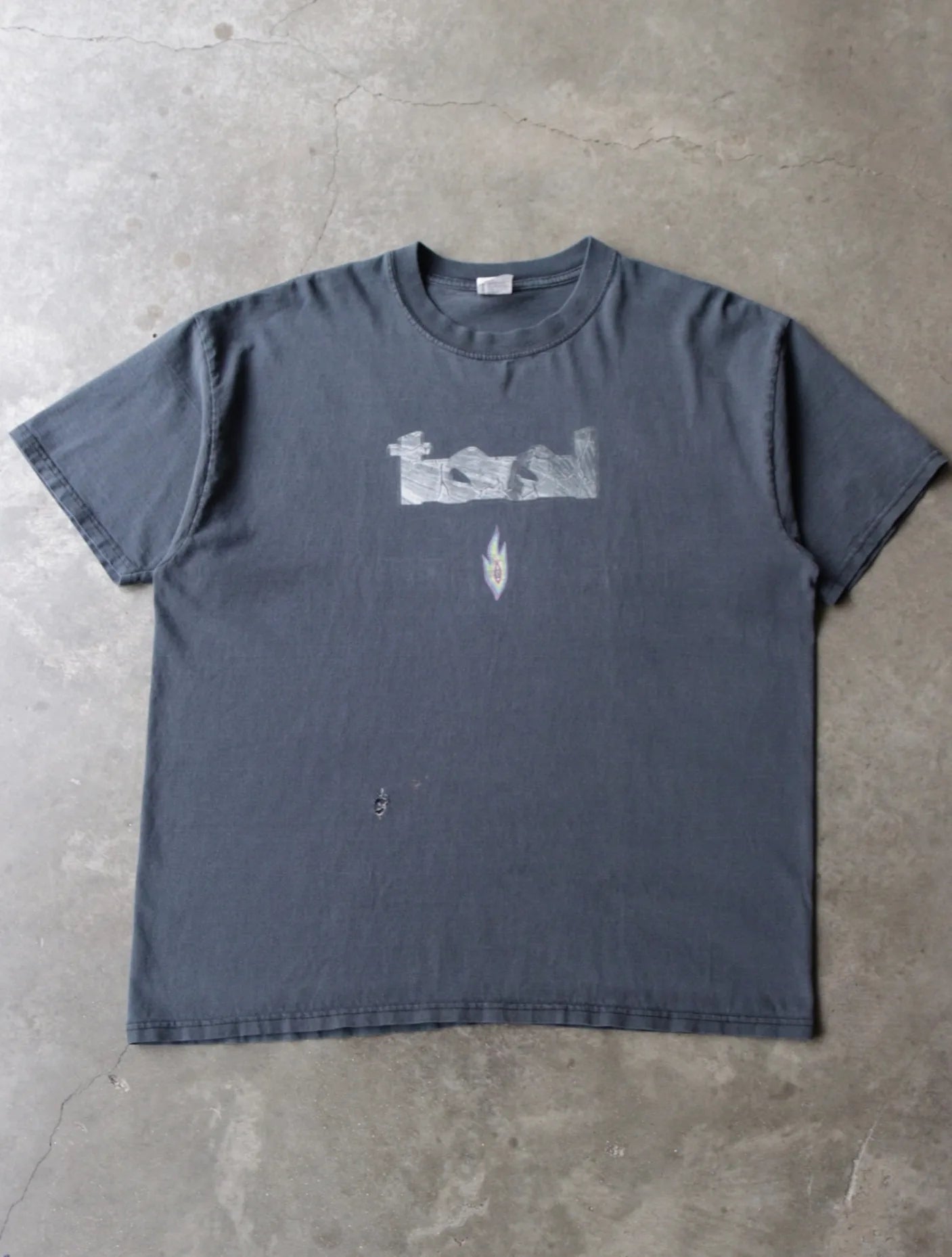 2000S TOOL BAND TEE