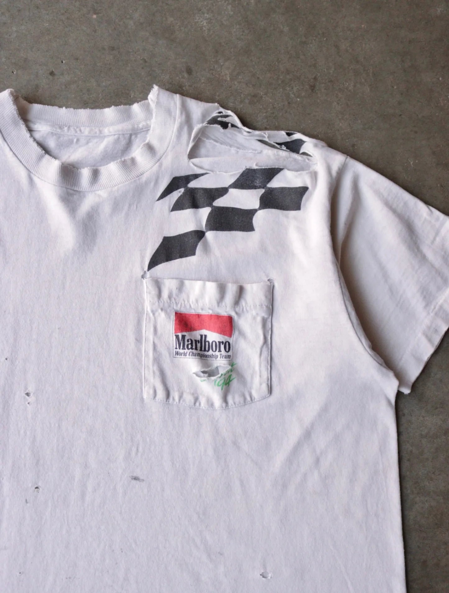 1990S THRASHED MARLBORO TEE