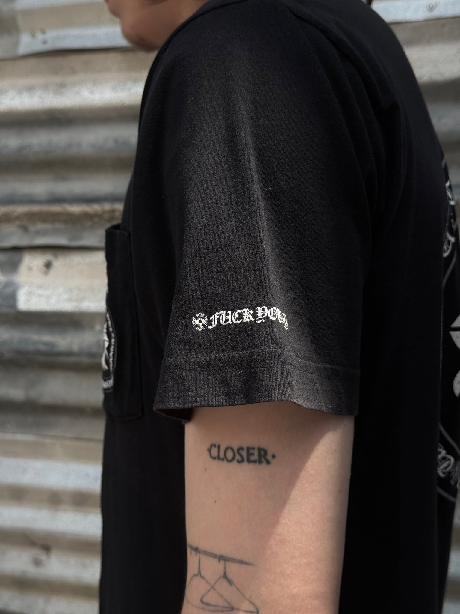 2000S CHROME HEARTS CROSS LOGO TEE