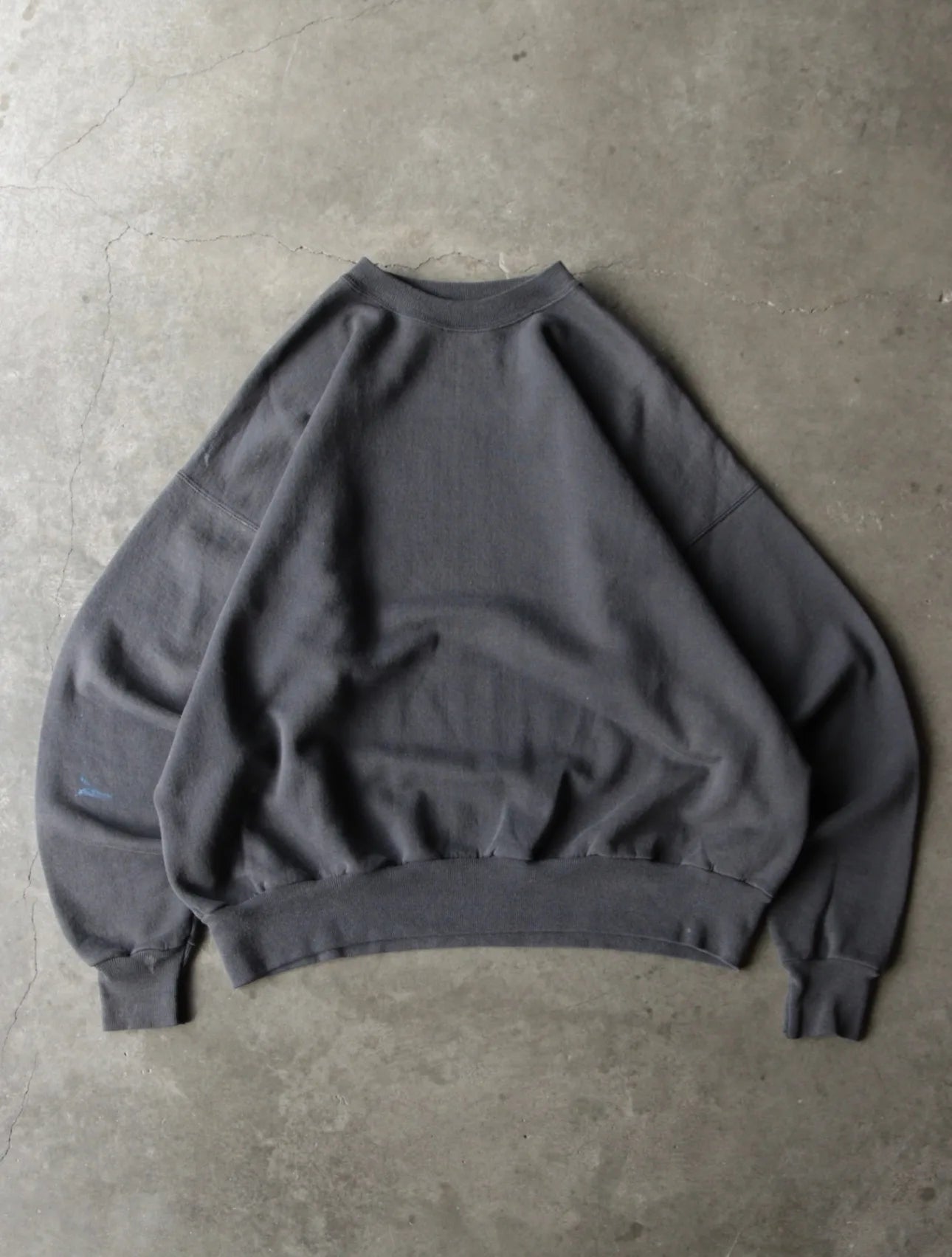 1990S FADED SWEATSHIRT