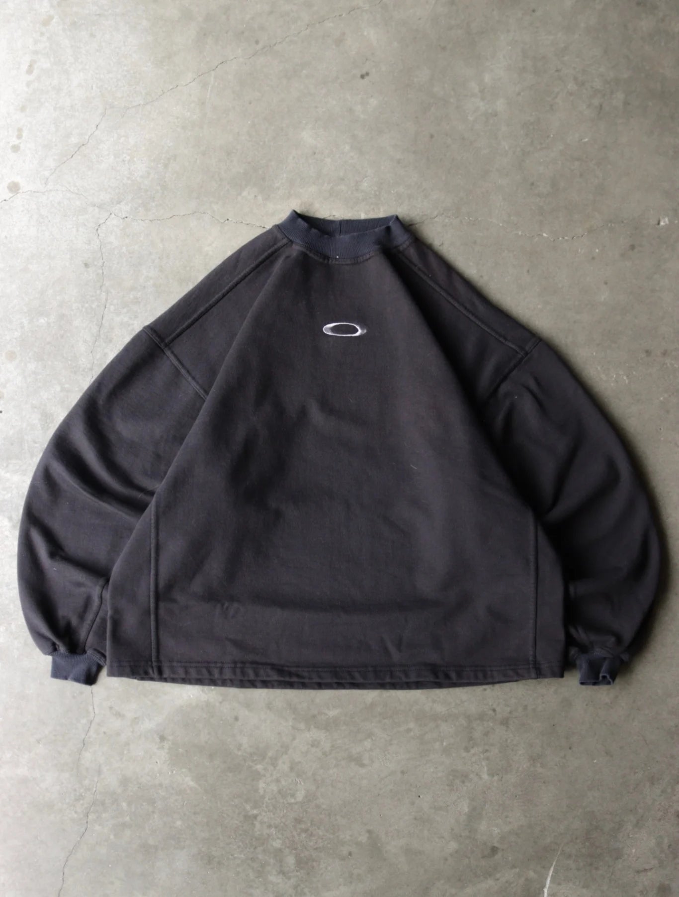 1990S OAKLEY SWEATSHIRT