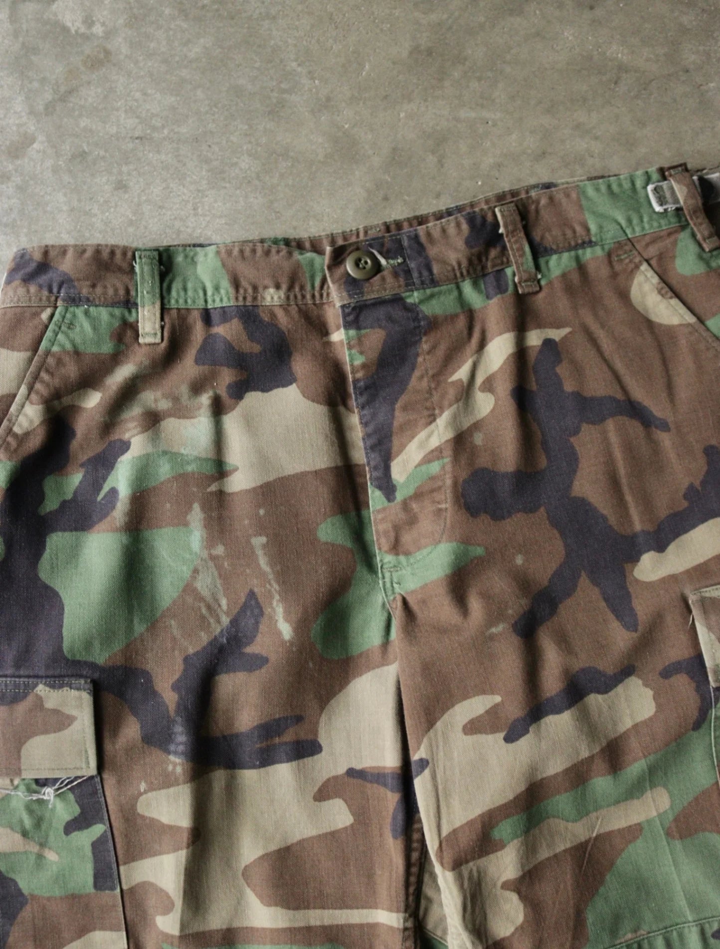 1990S CAMO SHORTS