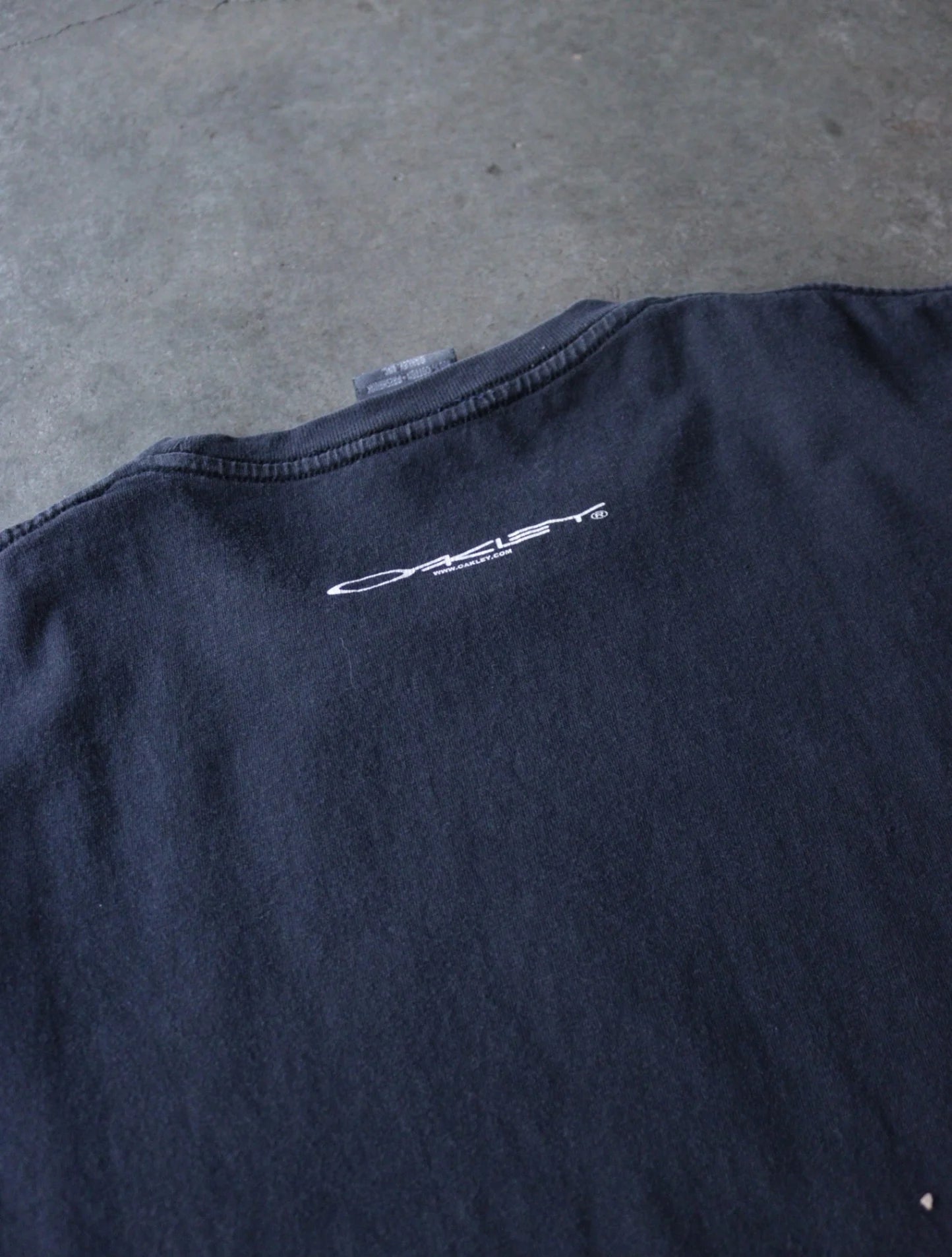 2000S OAKLEY SURF TEE