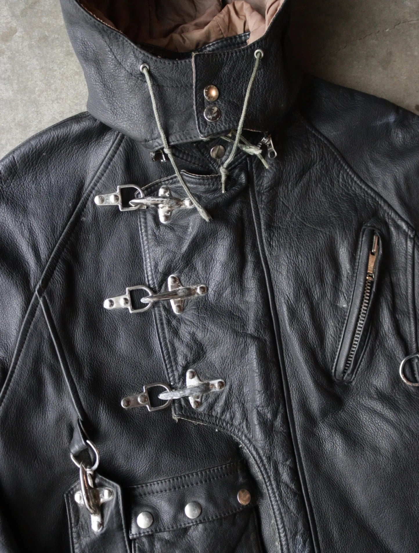 1990S AVIREX LEATHER FIREMEN CLASP JACKET