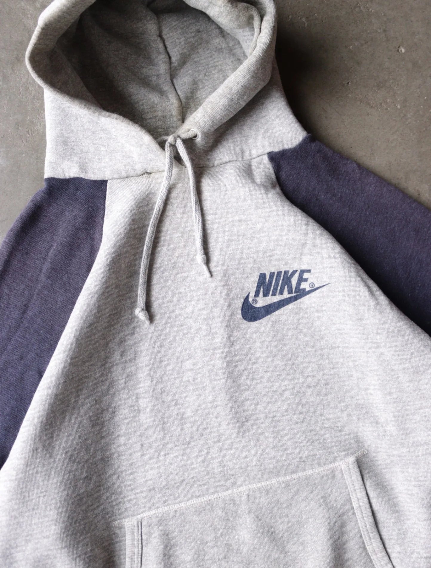 1990S NIKE HOODED SWEATSHIRT