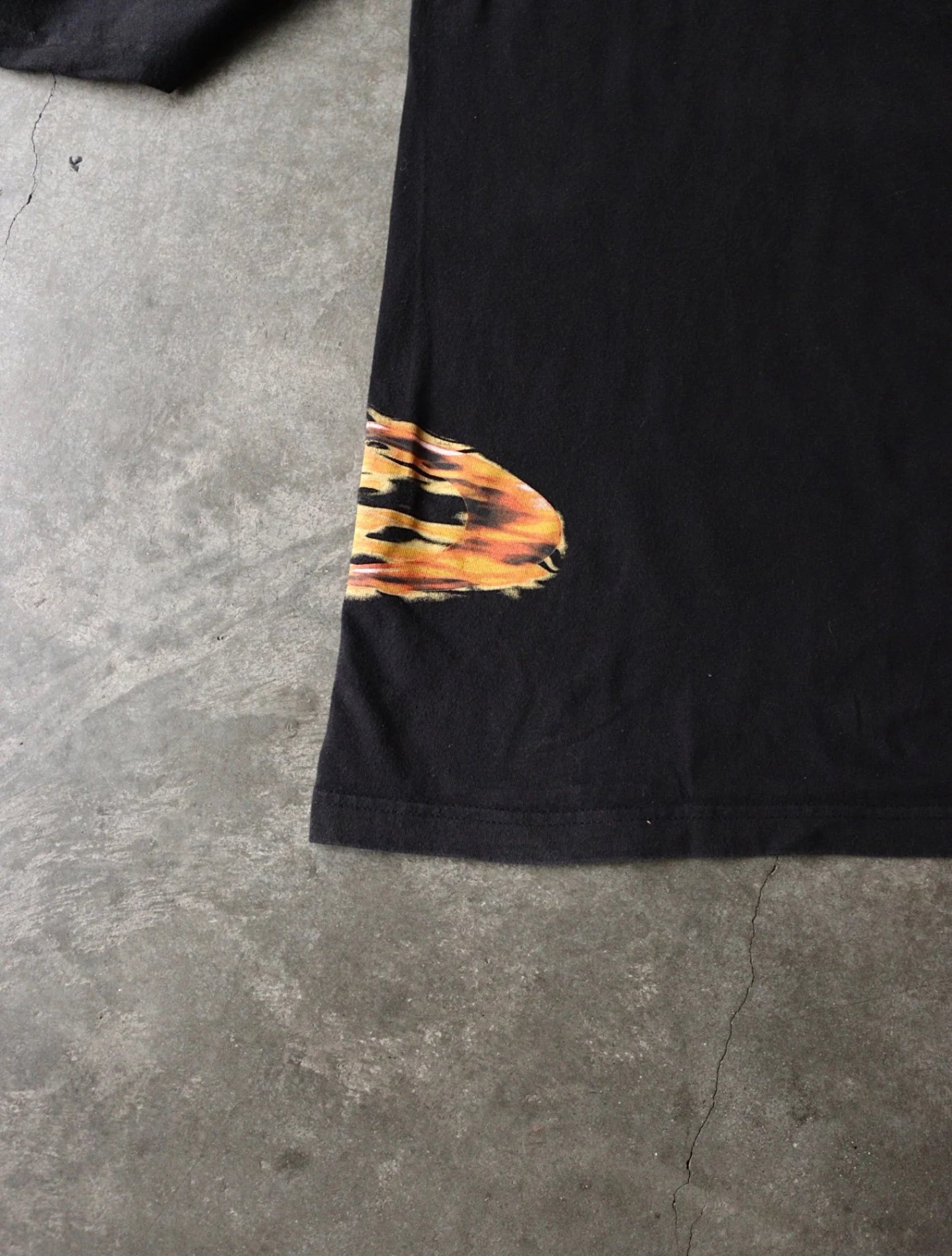 2000S FLAME OAKLEY L/S TEE