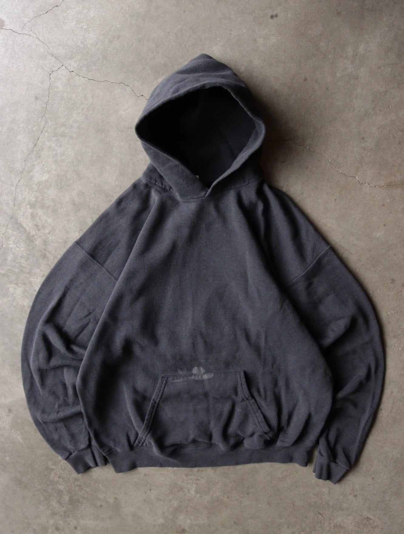 1990S BLANK BLACK HOODED SWEATSHIRT