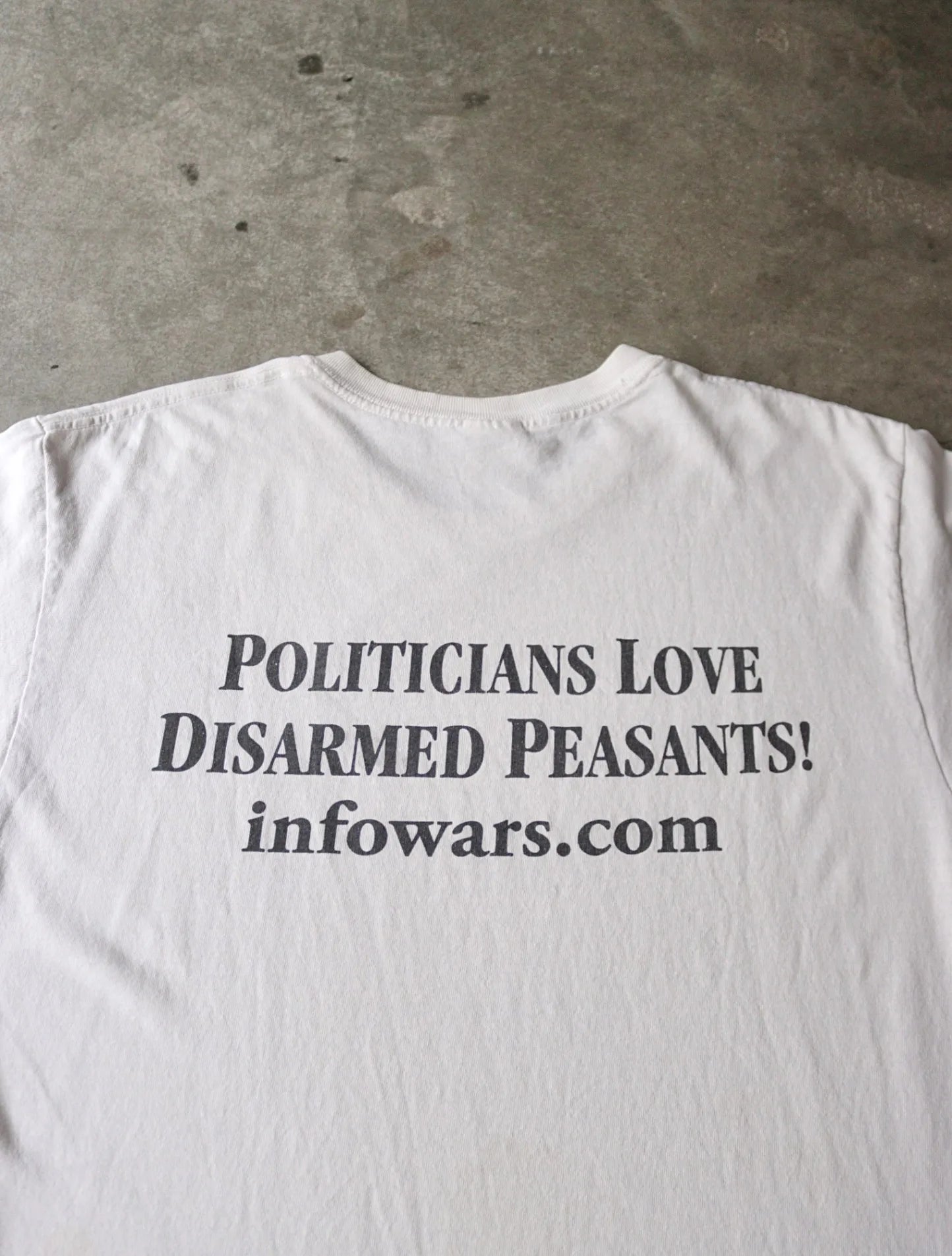 2000S INFOWARS TEE