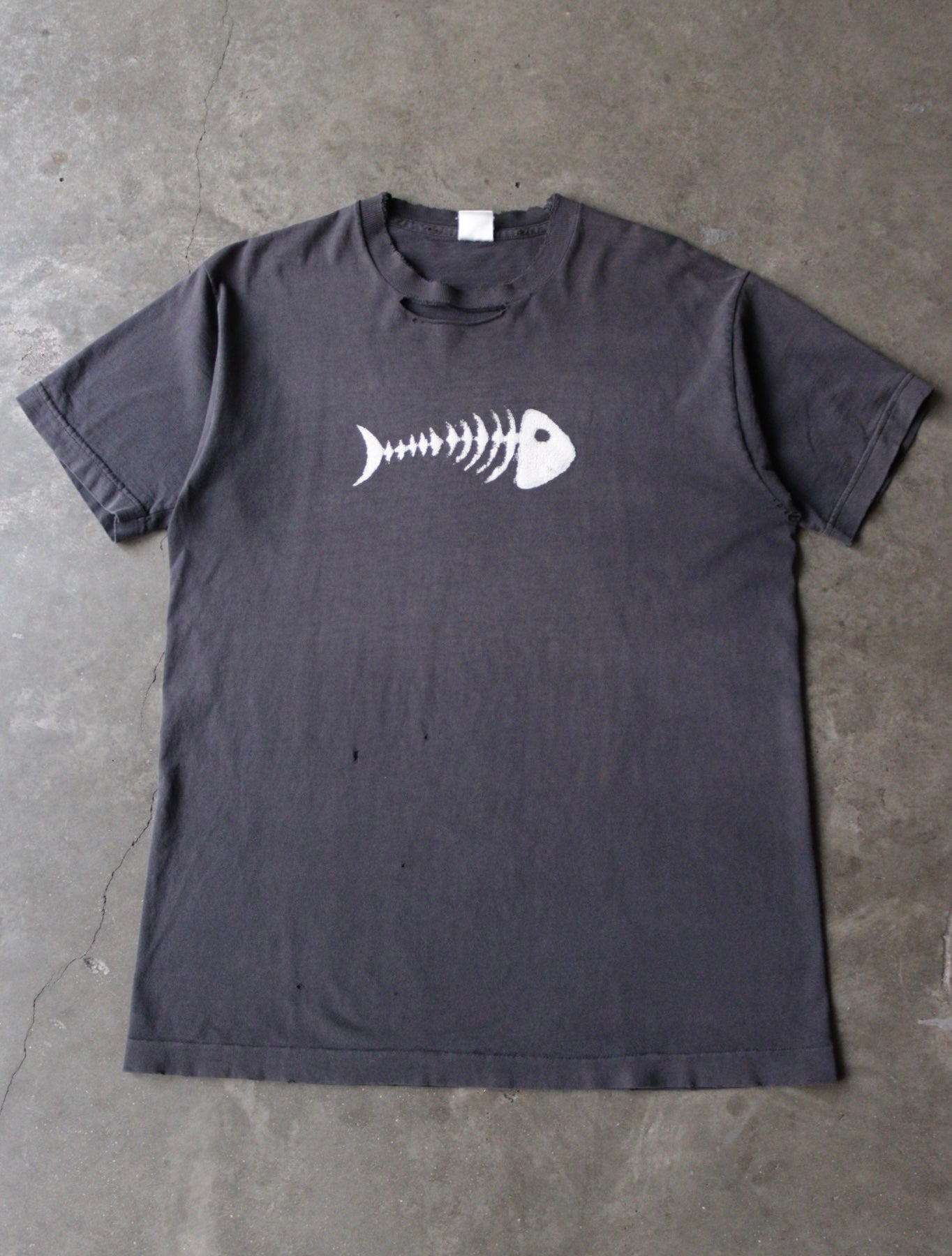 1990S FISHBONE TEE