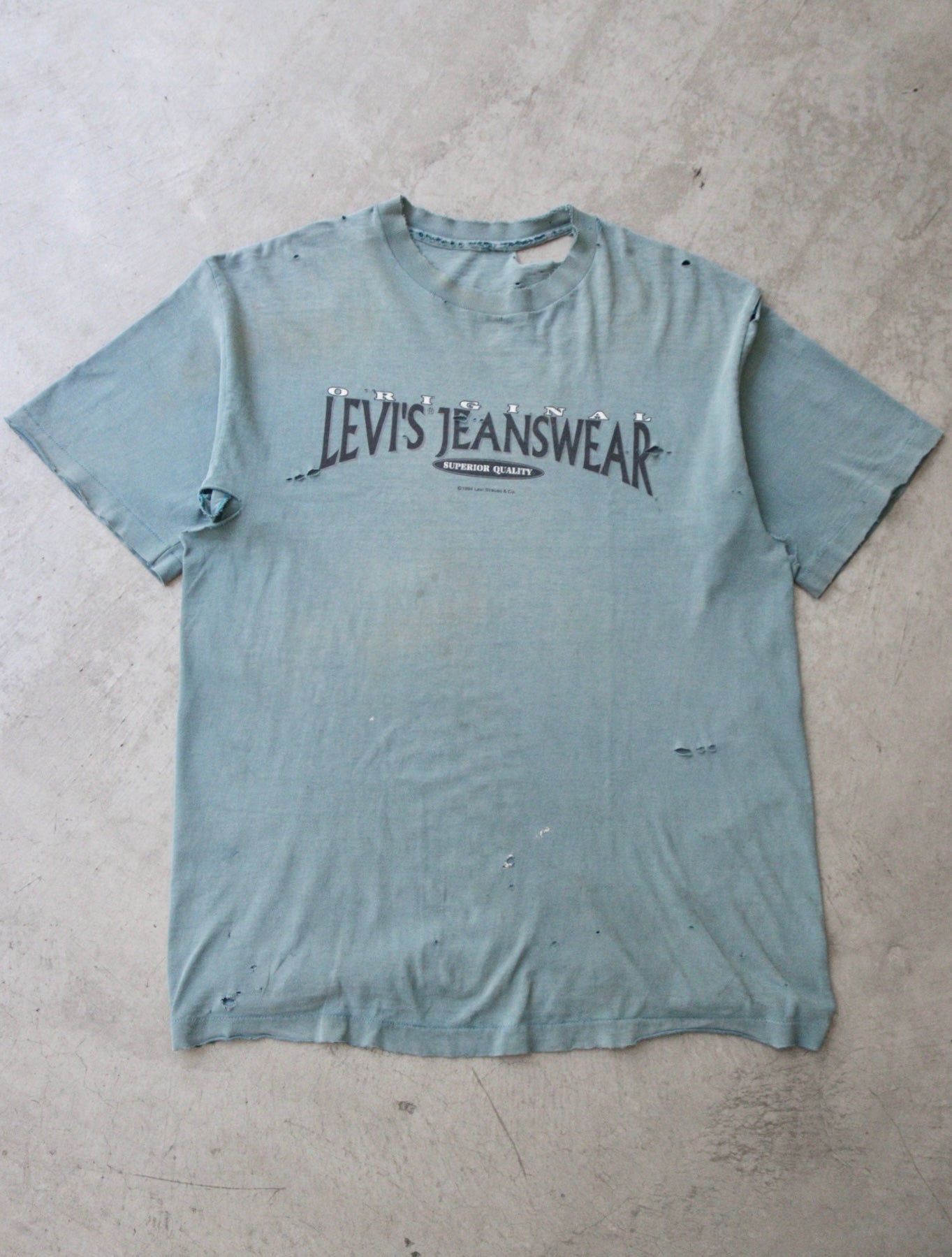 1990S THRASHED LEVI'S JEANS TEE