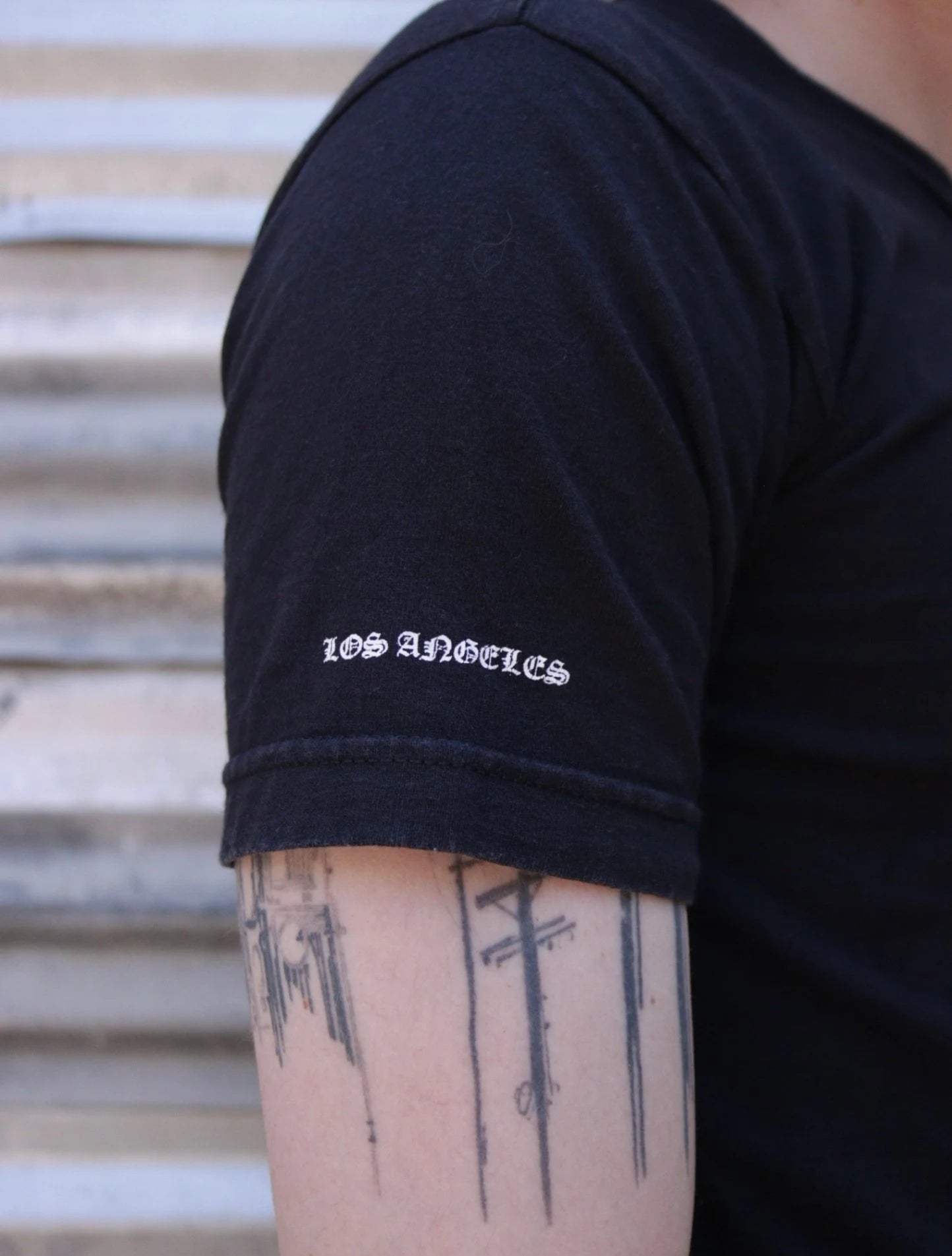 2000S CHROME HEARTS CROSS TEE