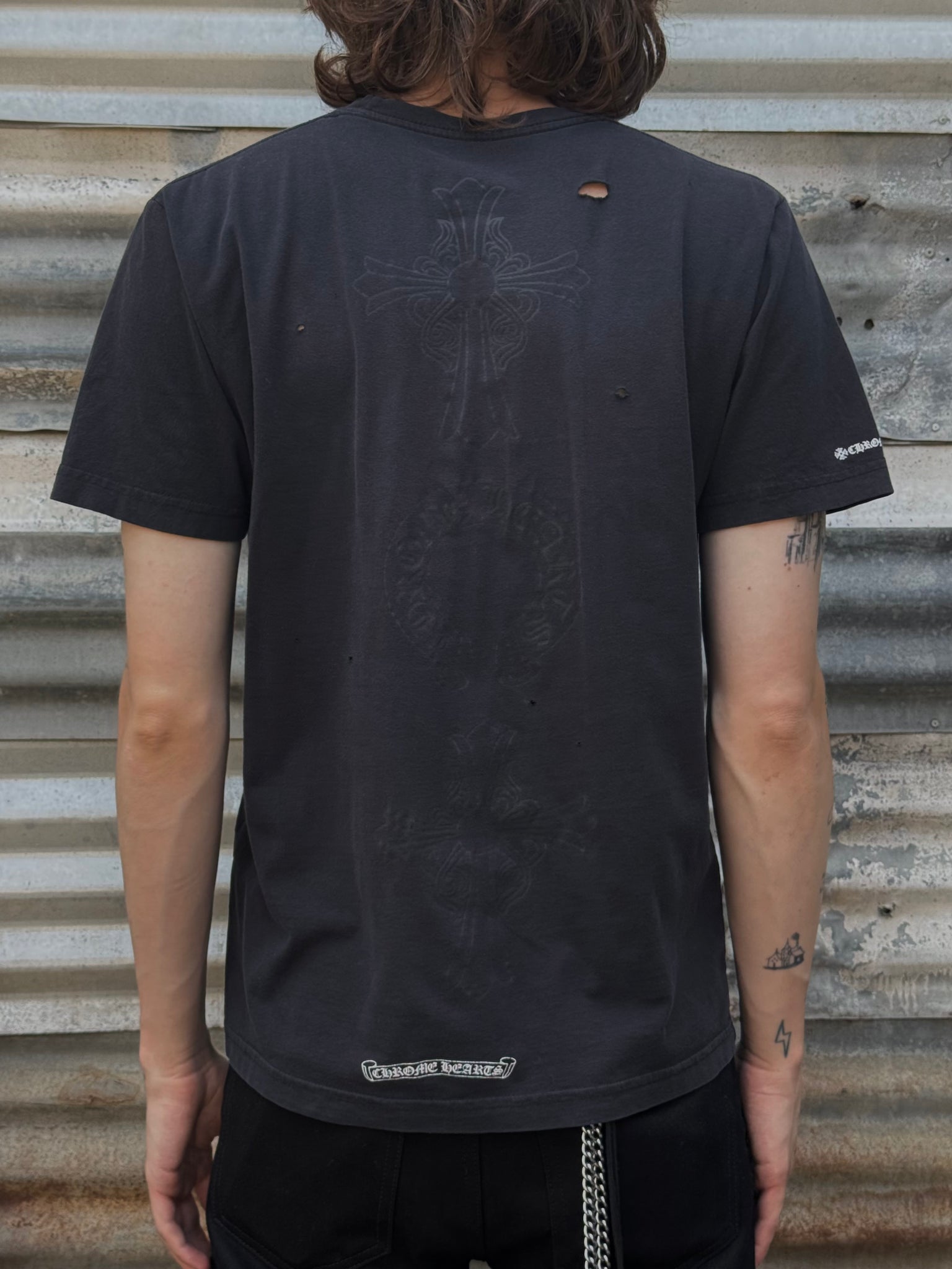 2000S CHROME HEARTS DISTRESSED BLACK/BLACK TEE