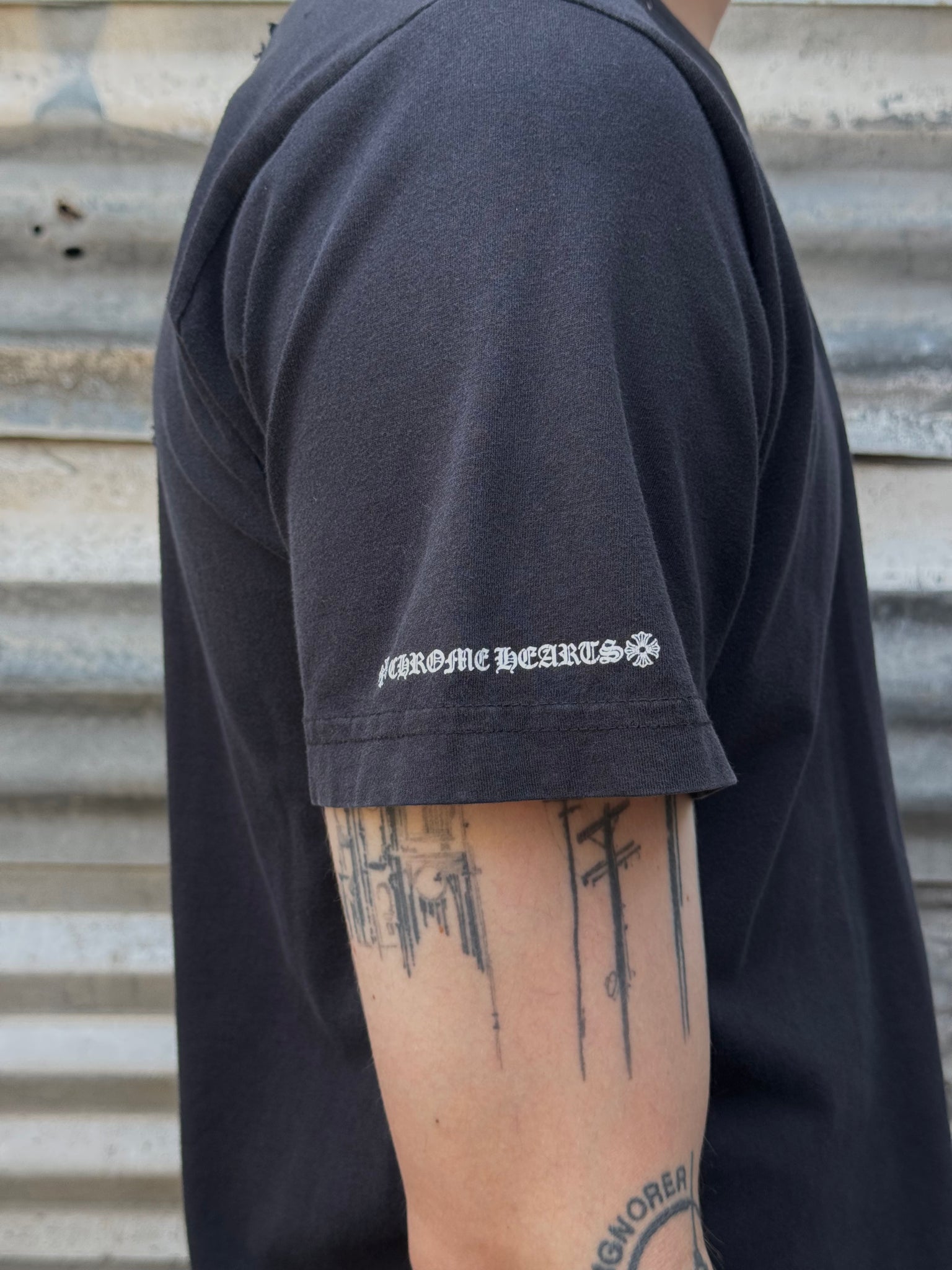 2000S CHROME HEARTS DISTRESSED BLACK/BLACK TEE