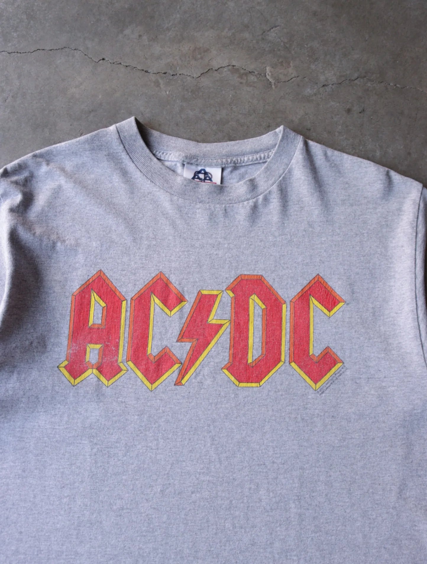 2000S AC/DC TEE