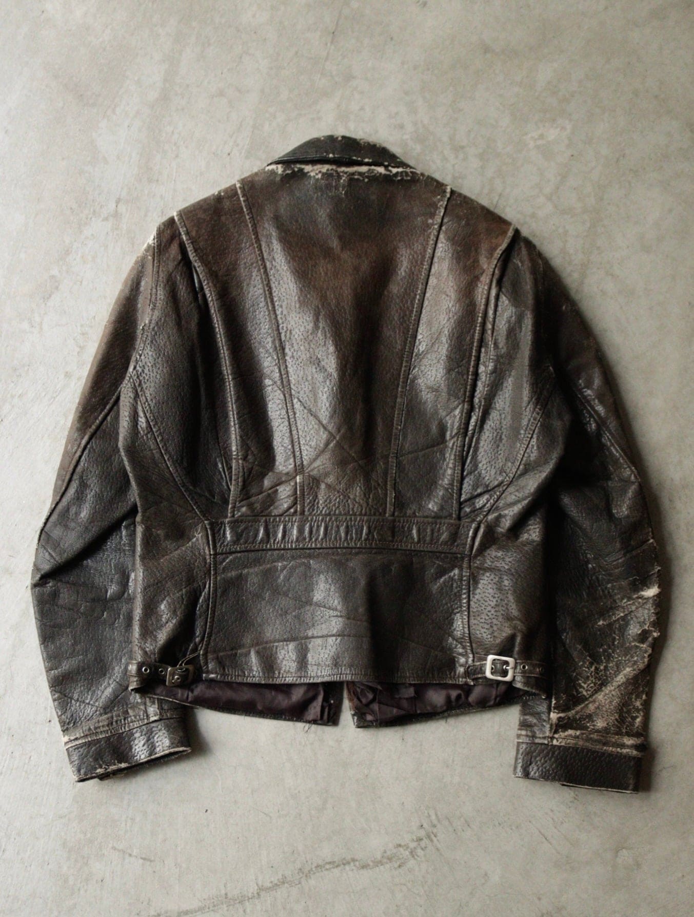 1930S FIREMAN'S METAL CLASP LEATHER JACKET