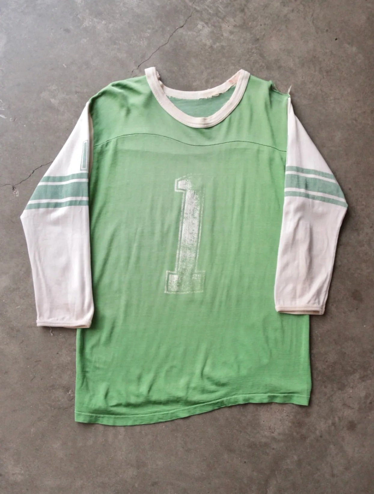 1970S DISTRESSED FADED TWOTONE JERSEY SHIRT