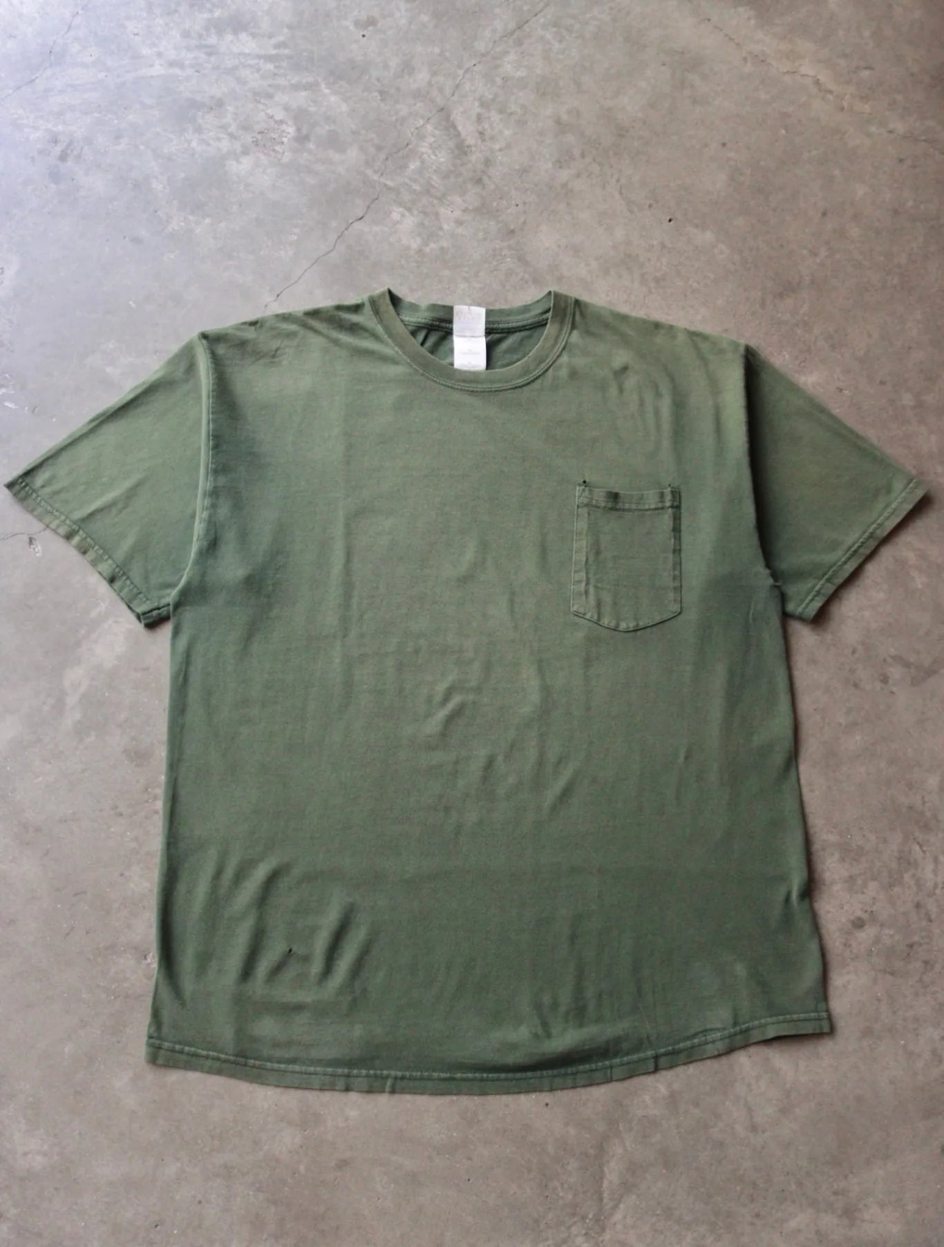 1990S SUNFADED BLANK POCKET TEE