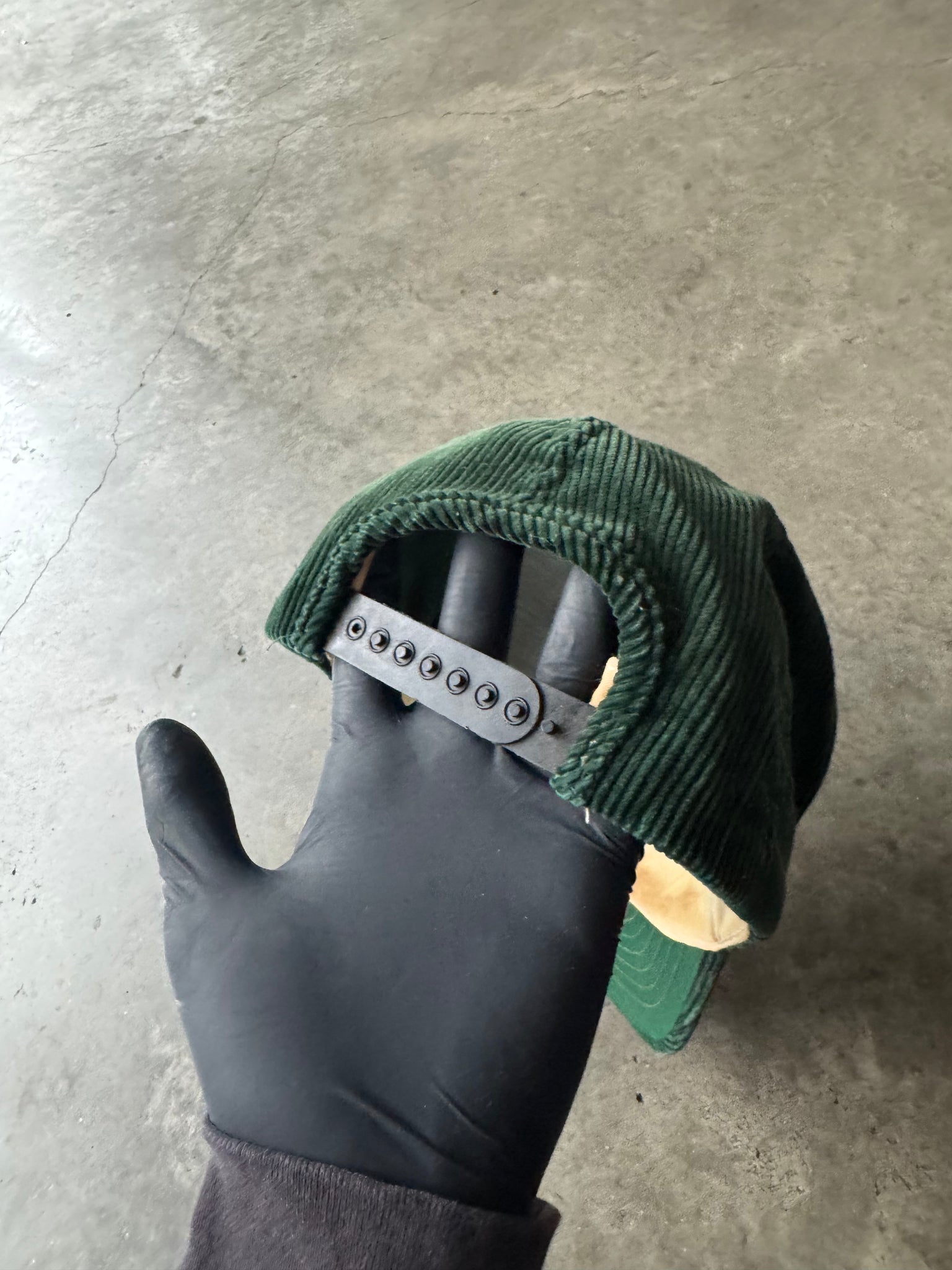 1990S CORD GREEN WINGS HAT