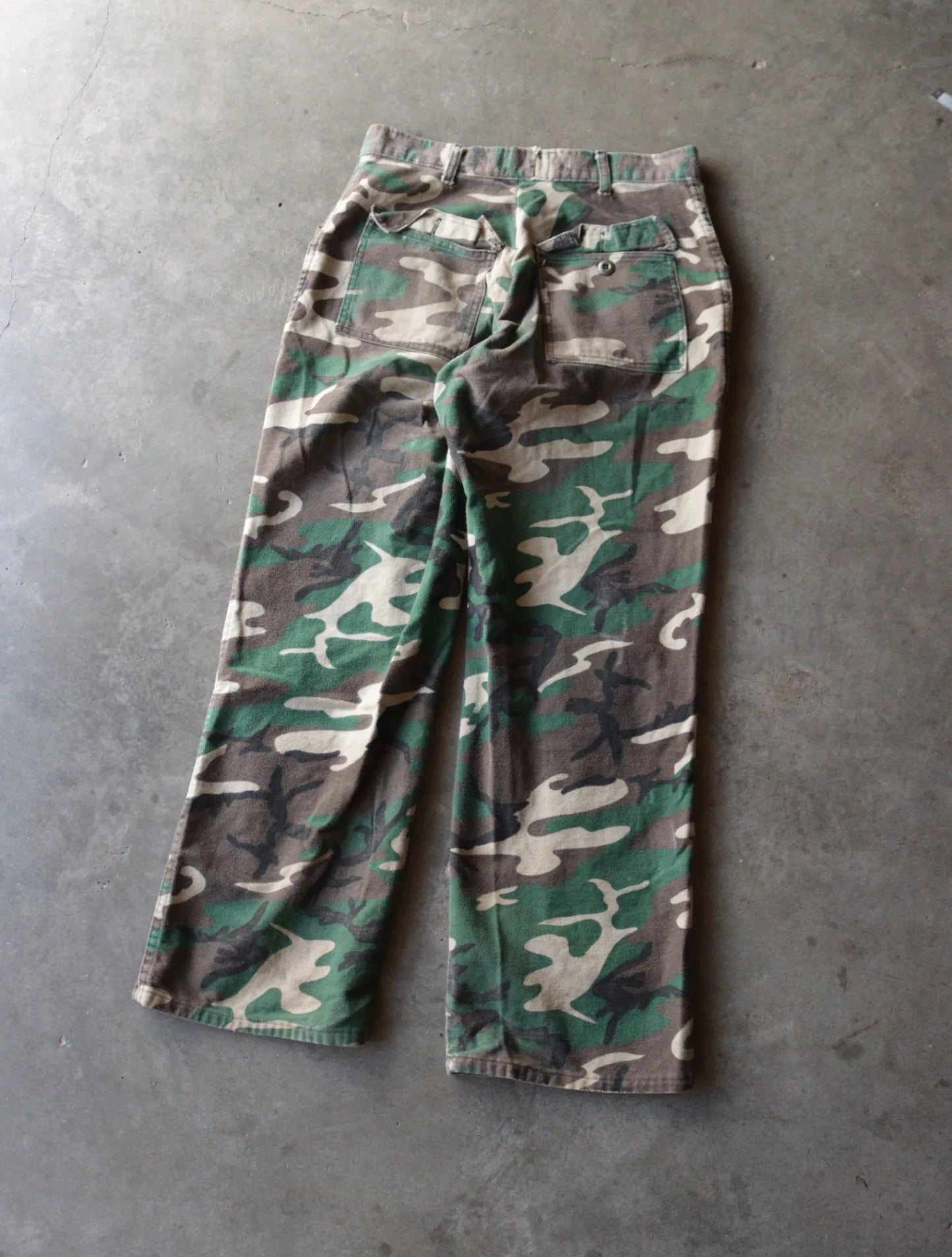 1990S CAMO CARGO PANTS