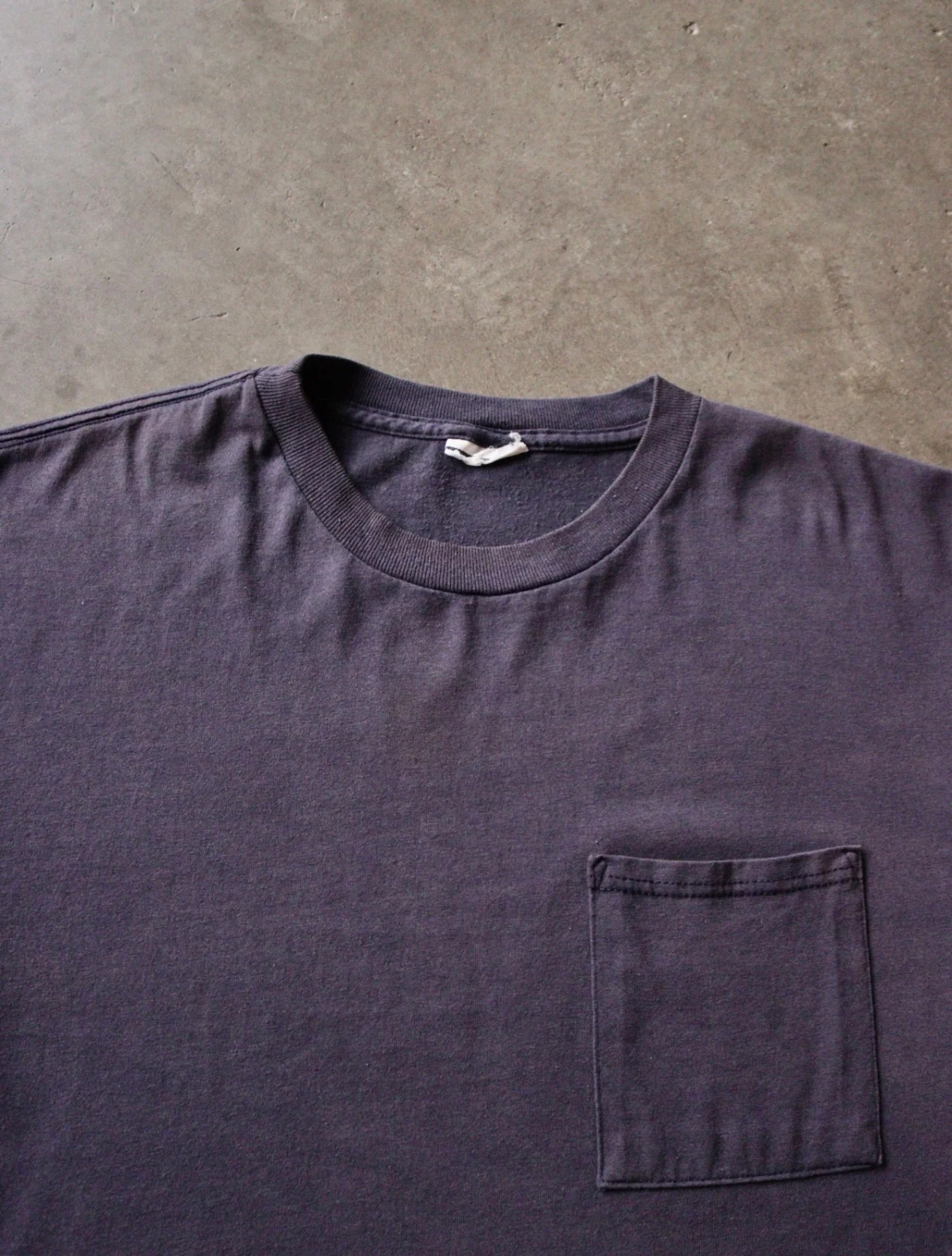 2000S FADED BLANK POCKET TEE