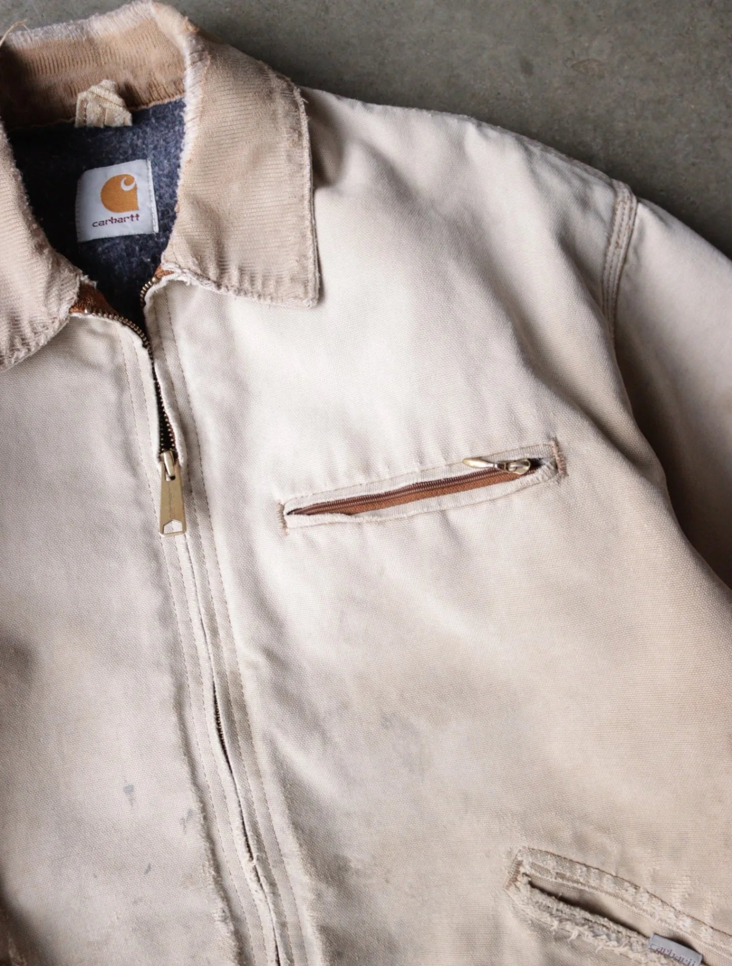 CARHARTT THRASHED DETROIT WORK JACKET