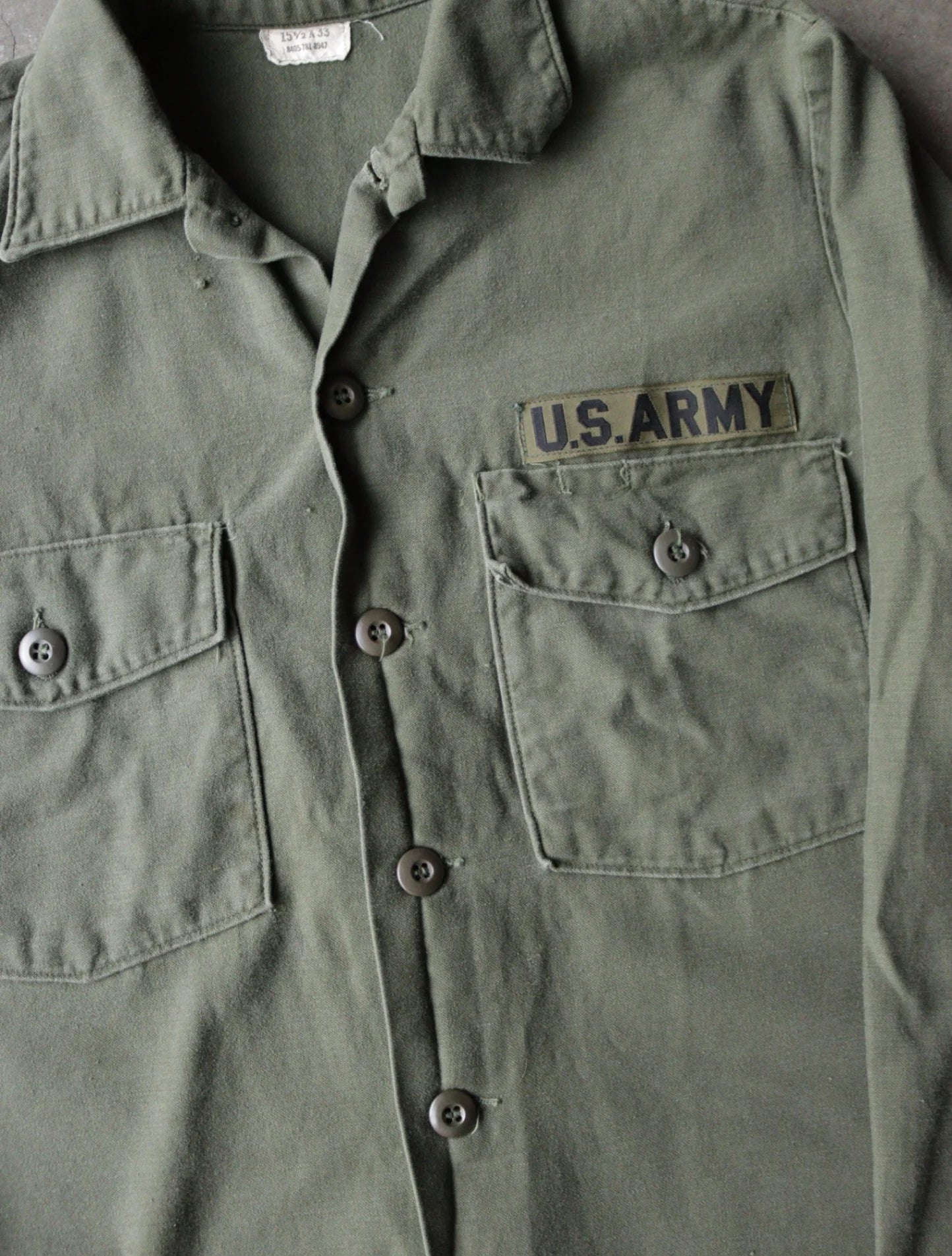 1980S ARMY BUTTON UP SHIRT