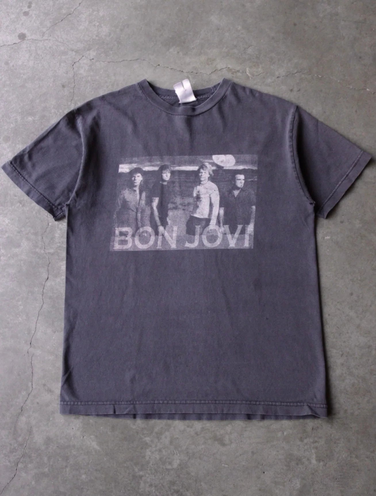 2000S BON JOVI BAND TEE