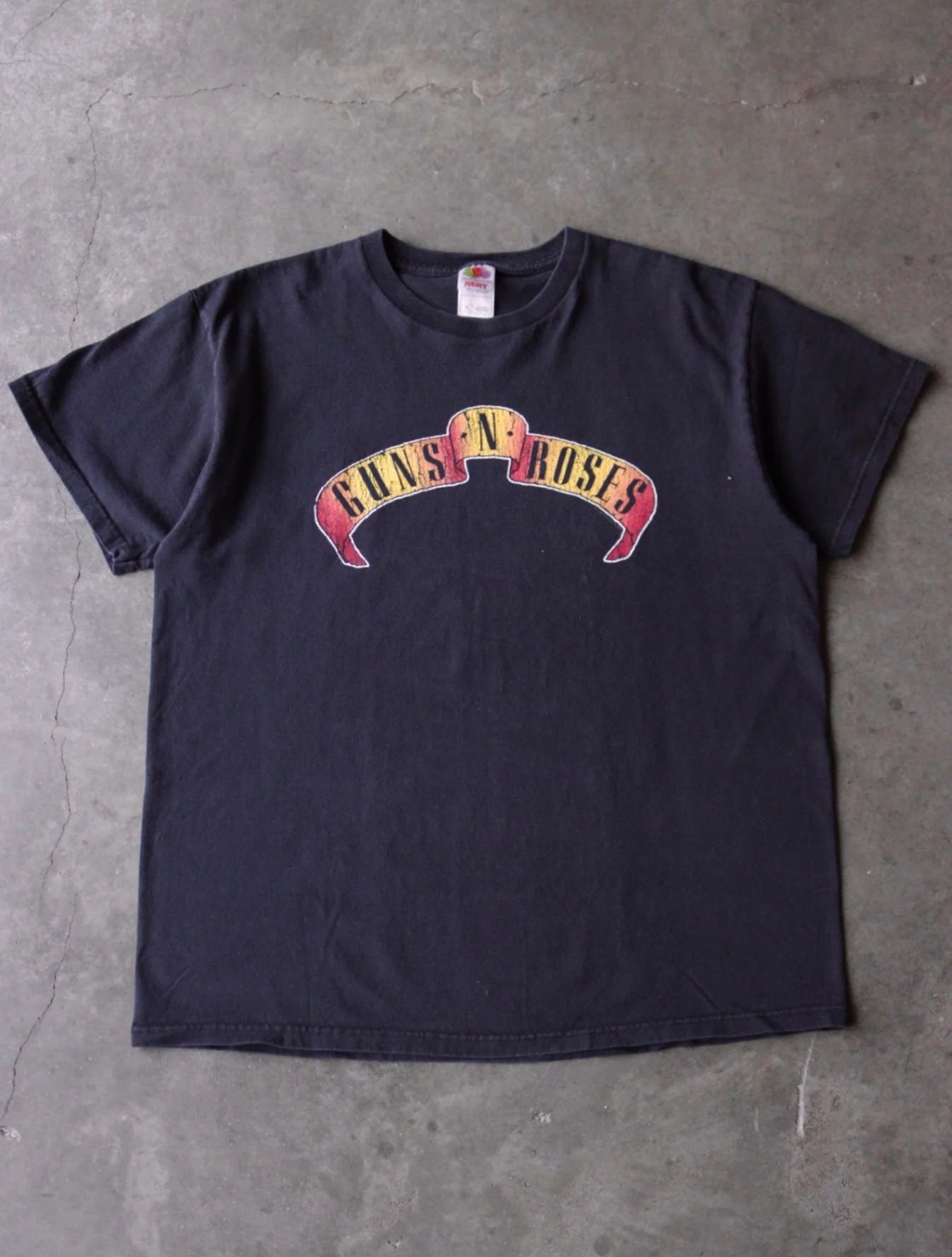 2000S GUNS N ROSES BAND TEE