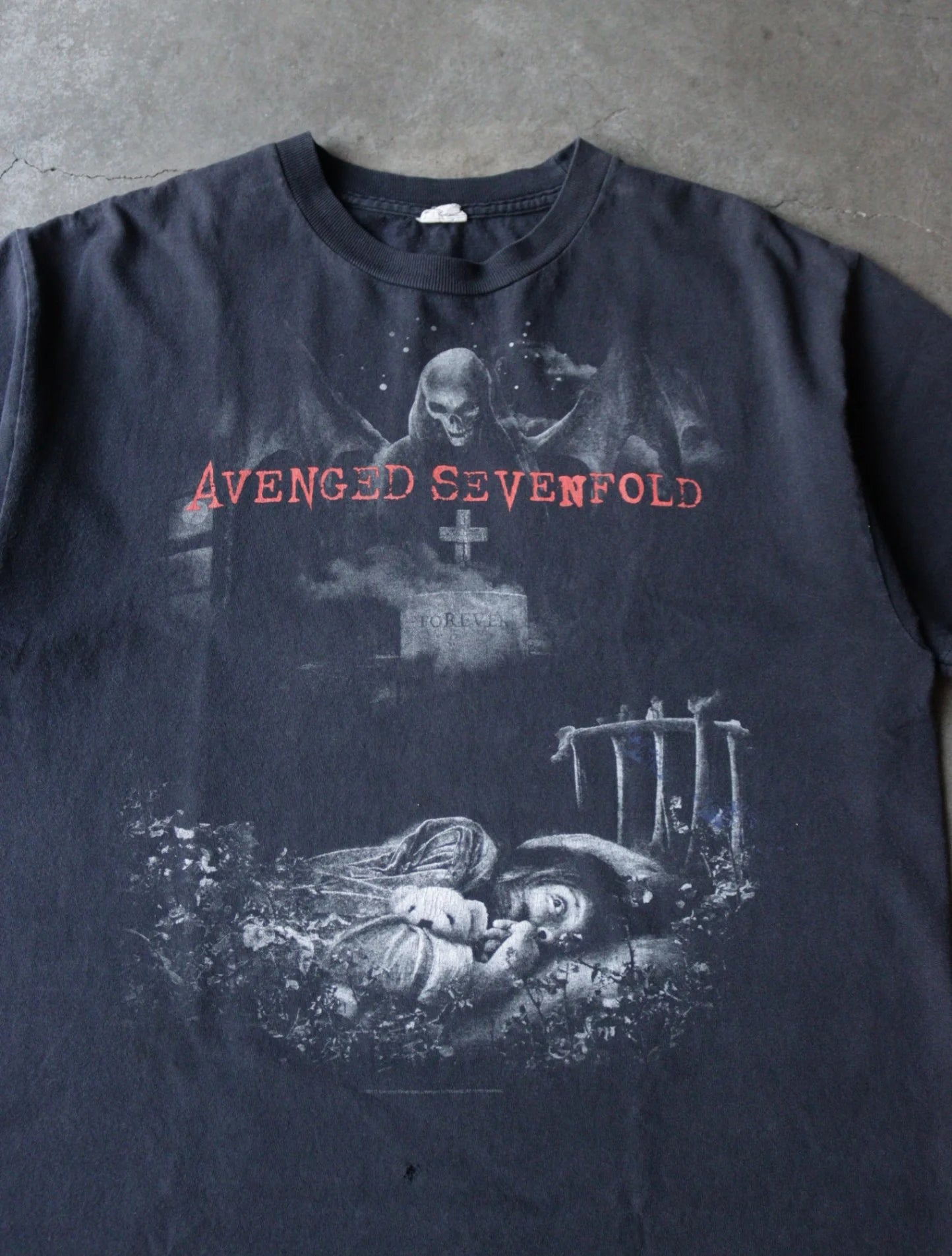 2000S AVENGED SEVENFOLD BAND TEE