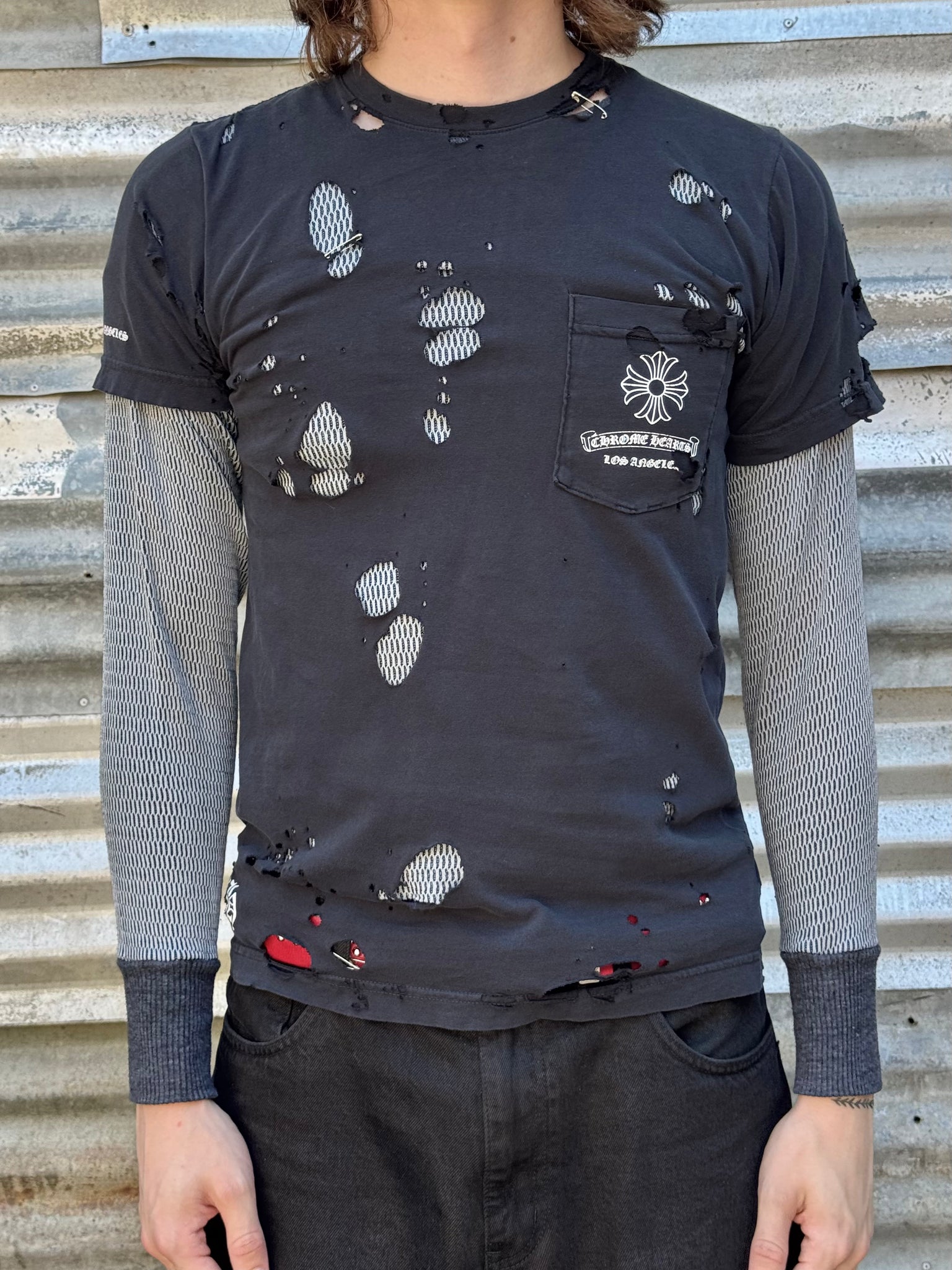 2000S CHROME HEARTS DISTRESSED CROSS TEE + THERMAL