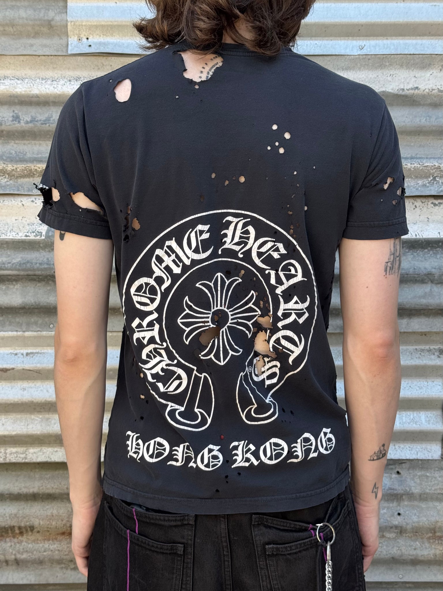 2000S CHROME HEARTS DISTRESSED HONG KONG TEE