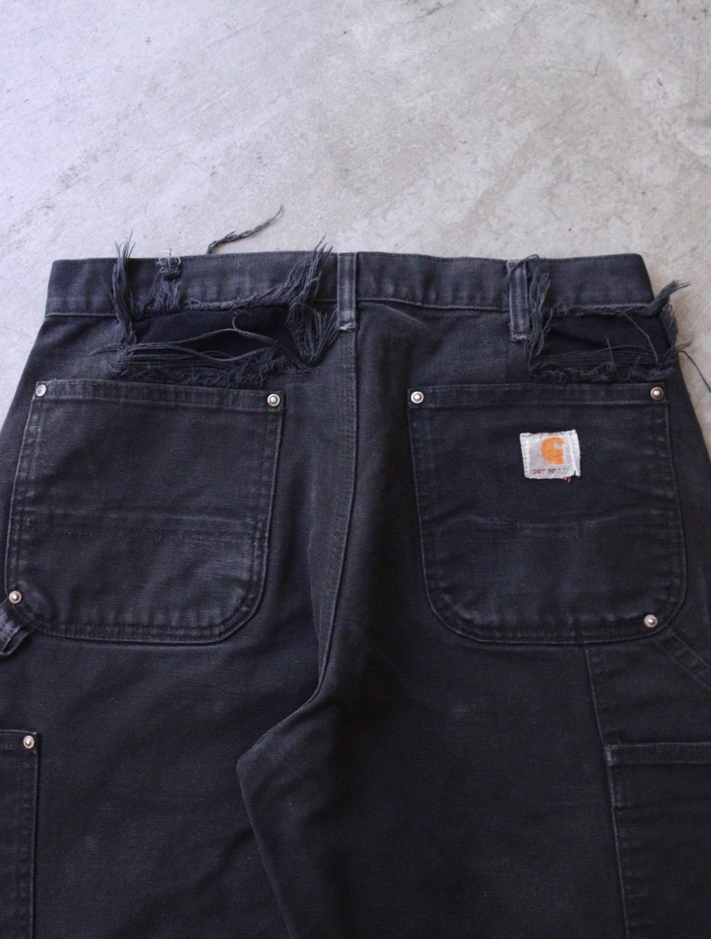 CARHARTT DISTRESSED DOUBLE KNEE WORK PANTS – TWO FOLD