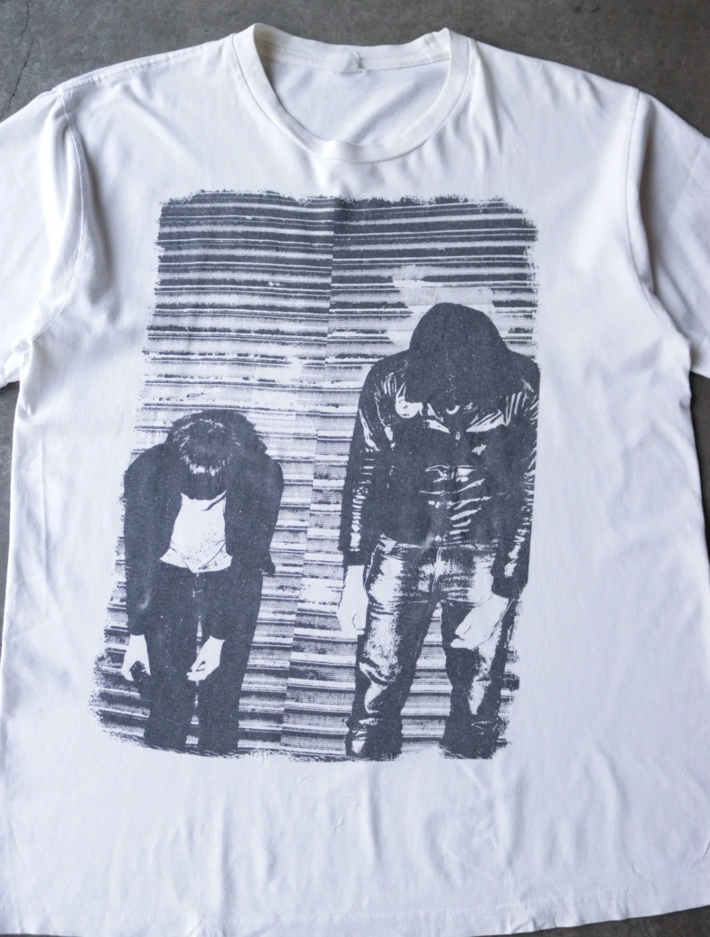 2000S CRYSTAL CASTLES BAND TEE