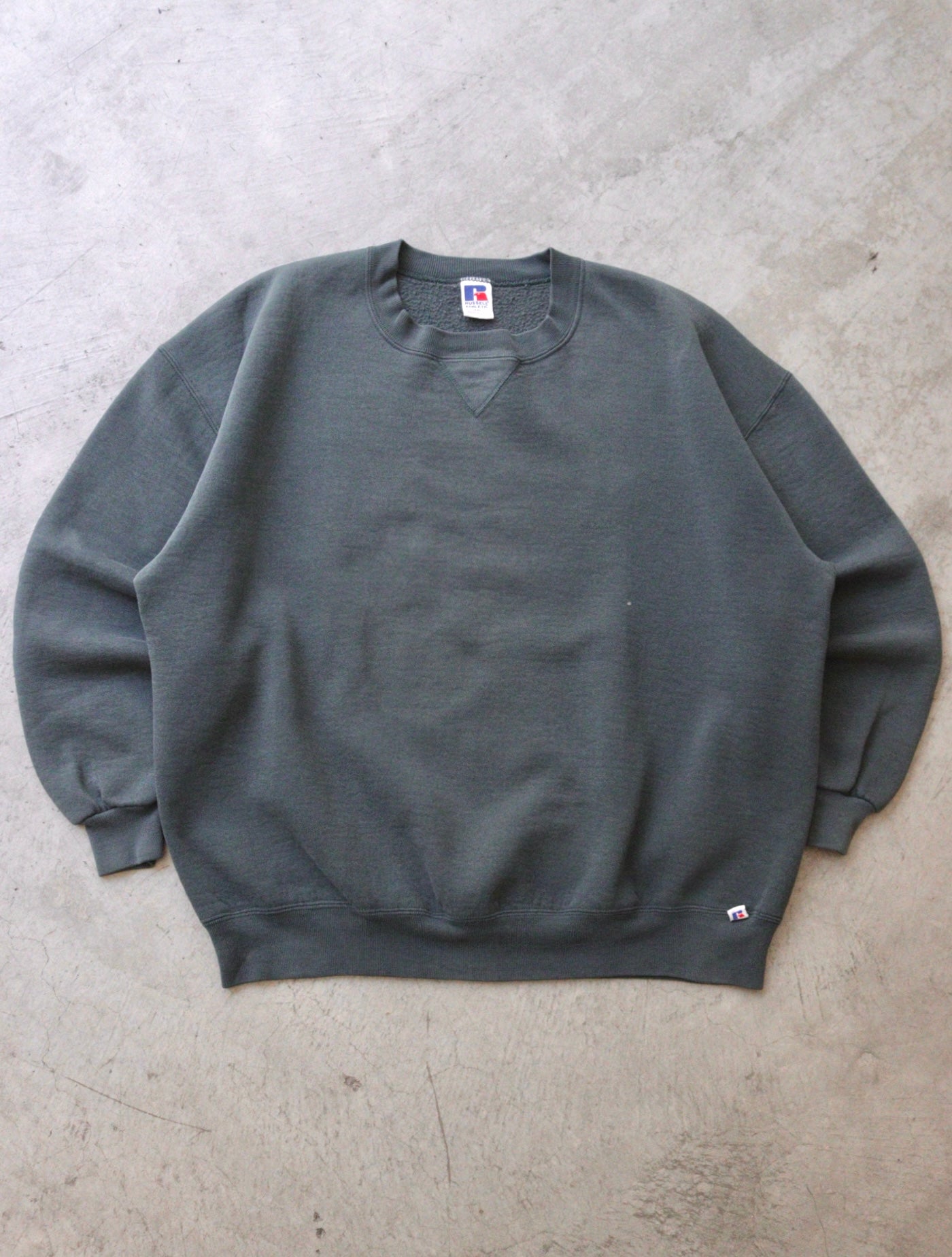 1990S FADED GREEN RUSSELL SWEATSHIRT