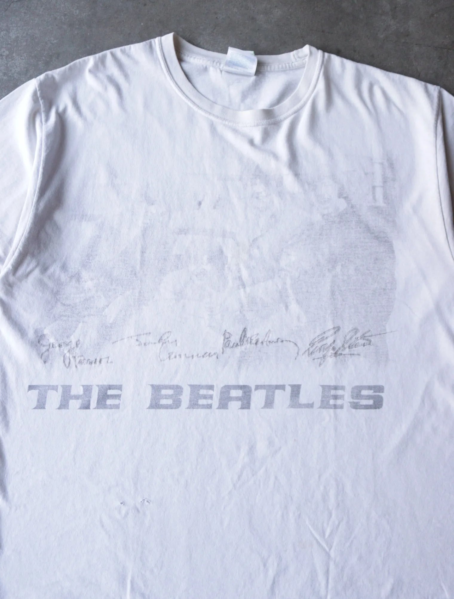 2000S THE BEATLES BAND TEE